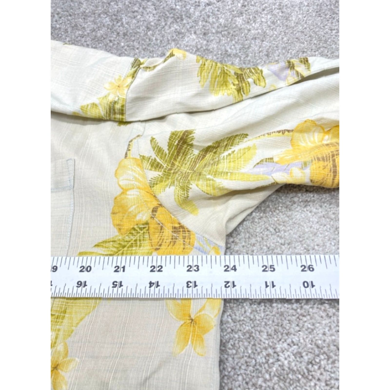 Tommy Bahama Tommy Bahama Silk Camp Shirt Men's L Short Sleeve Button-Down Hawaiian Floral Multicolor 100% Silk Button Up Shirt Mens L Size US L / EU 52-54 / 3 - 7 Thumbnail