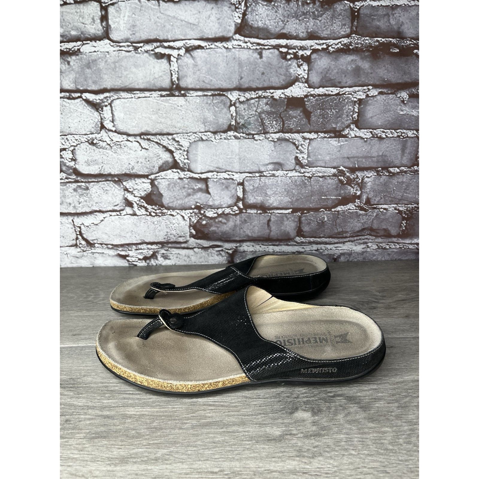 Mephisto Mephisto Agacio Black Leather Thong Slip On Sandals Women’s Size US 10.5 / IT 40.5 - 14 Thumbnail
