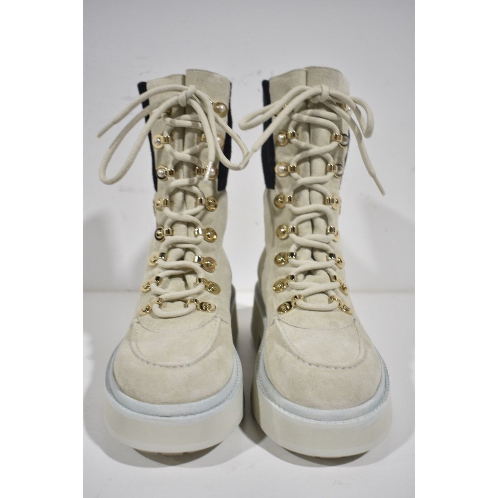 Chanel Chanel 21K Ivory Suede Black CC Platform Combat Lace Up Size US 7 / IT 37 - 7 Thumbnail