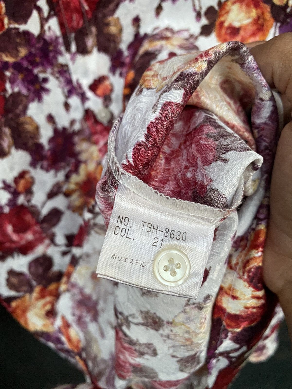 Tornado Mart TORNADO MART FLORAL BUTTON SHIRT Size US M / EU 48-50 / 2 - 4 Thumbnail