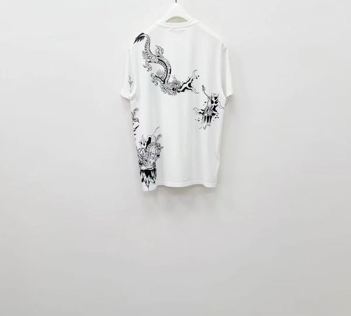 Givenchy GIVENCHY 100% Cotton Short Sleeve T-shirt J30 Size US M / EU 48-50 / 2 - 5 Thumbnail