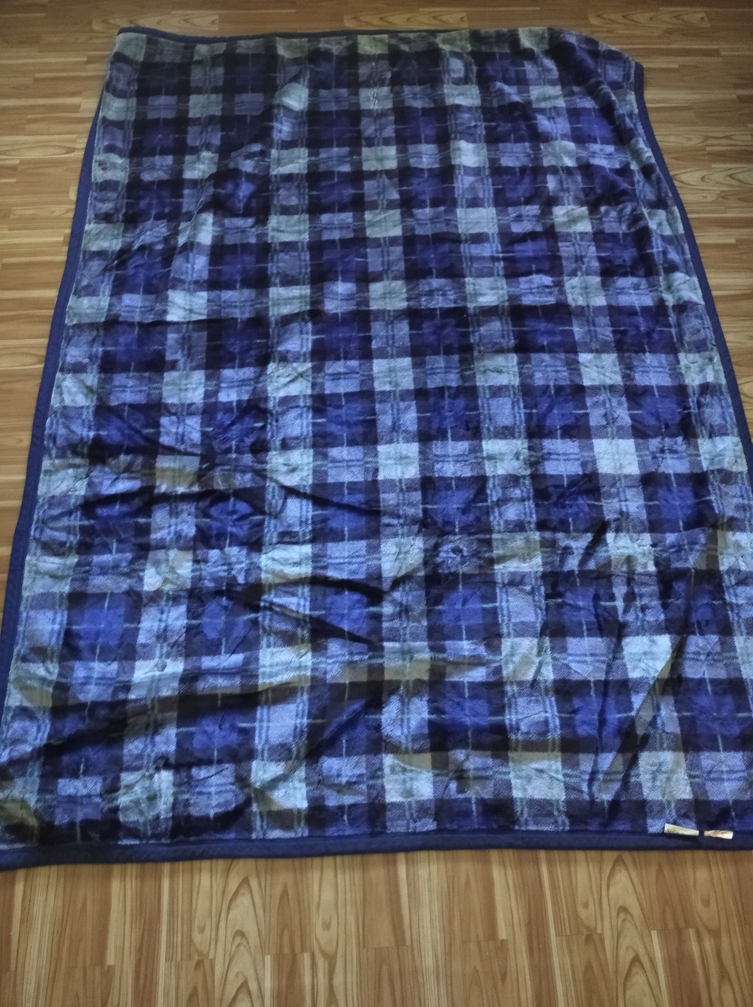 Yves Saint Laurent Yves Saint Laurent blanket Size ONE SIZE - 2 Thumbnail