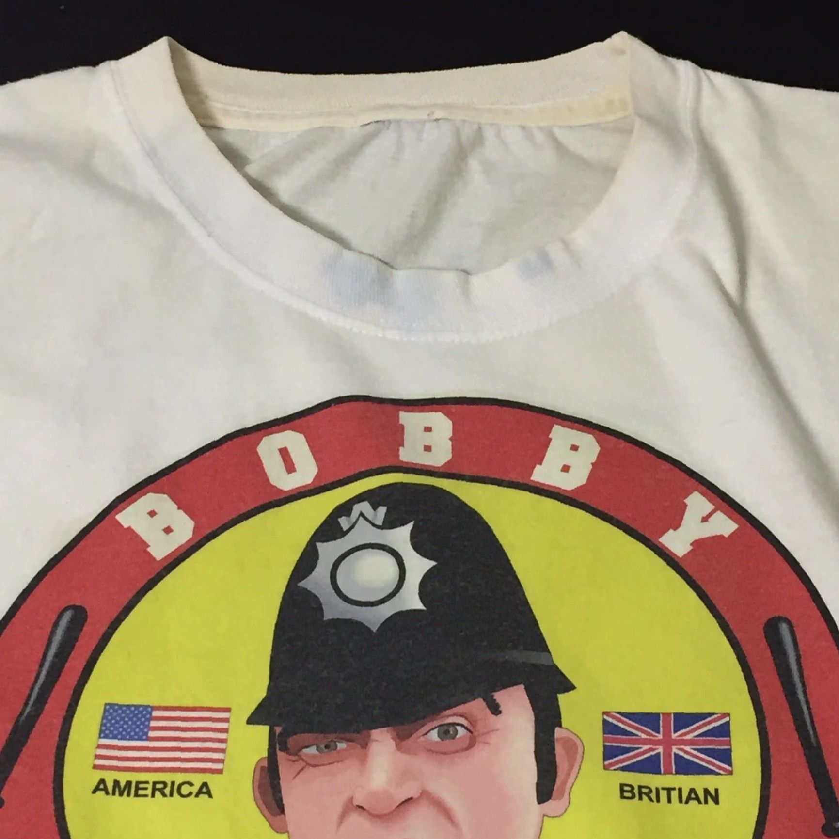 Vintage VINTAGE Bobby Muscle Tendon Dislocator Shirt 2XL White Mens Short Sleeve Crew Neck Shirt Size US XXL / EU 58 / 5 - 2 Thumbnail