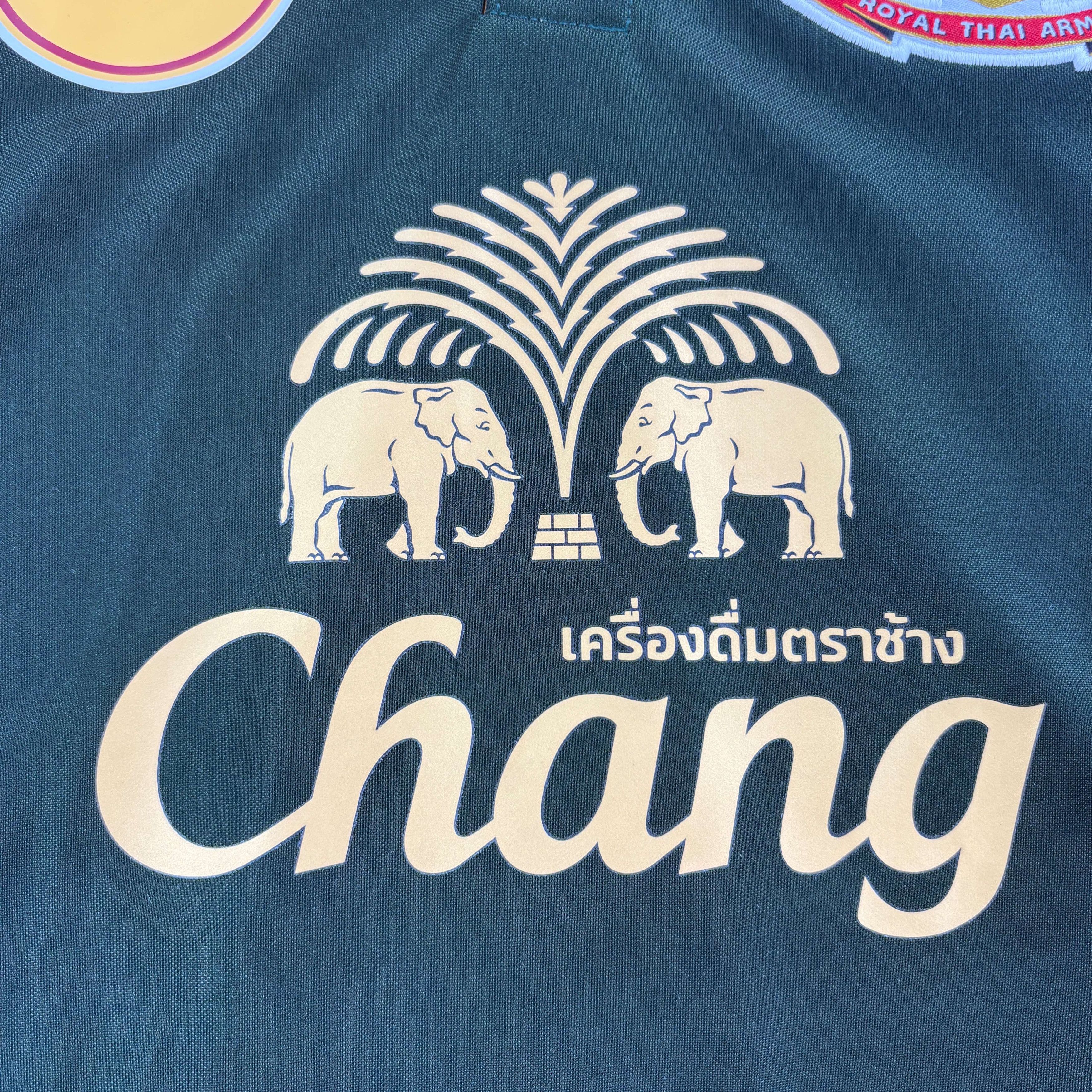 Other Army United 2018 Sakka home Tatchanon football jersey size L Size US L / EU 52-54 / 3 - 6 Thumbnail