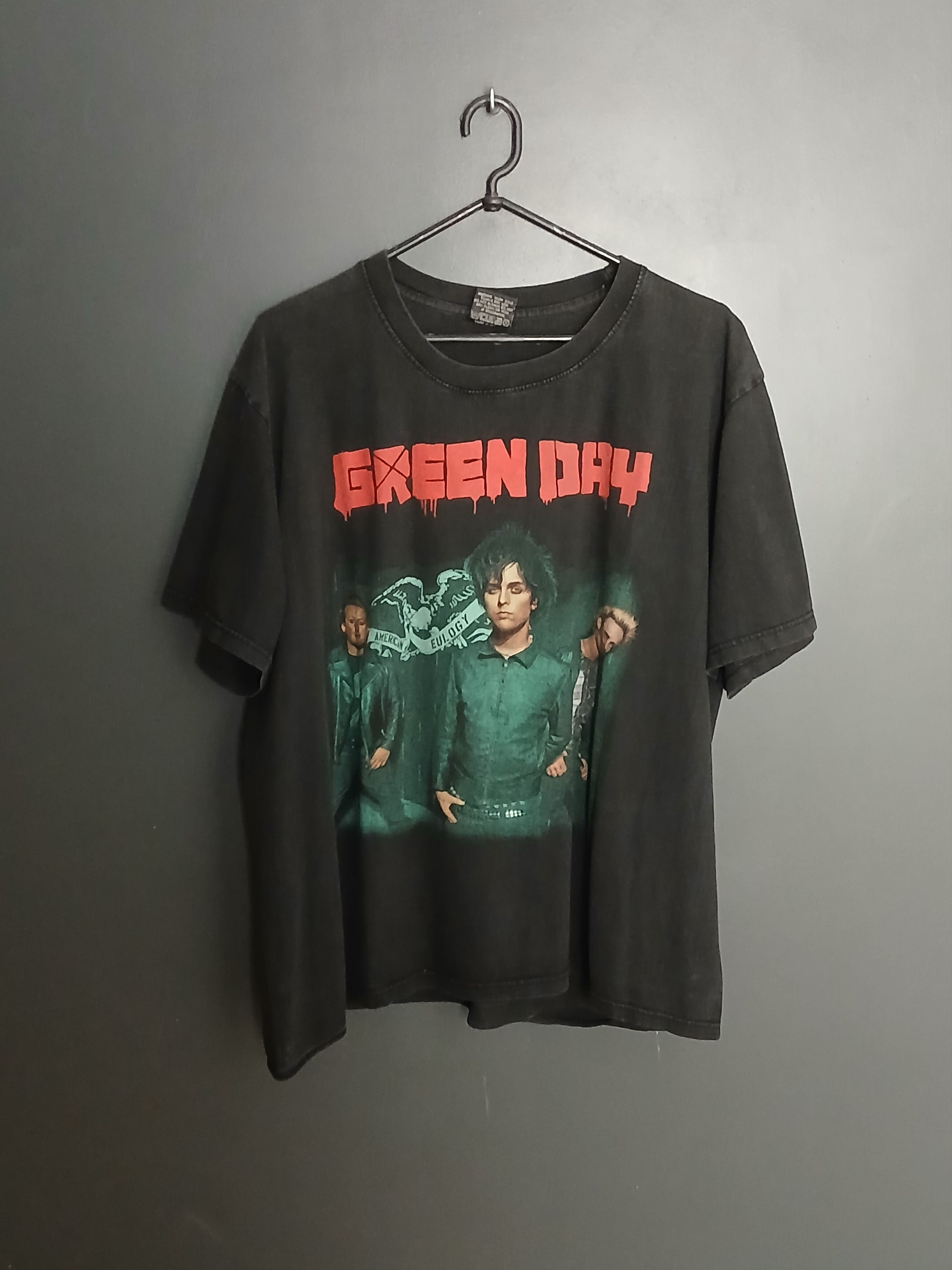 Band Tees Green Day T-Shirt Size US XL / EU 56 / 4 - 1 Thumbnail
