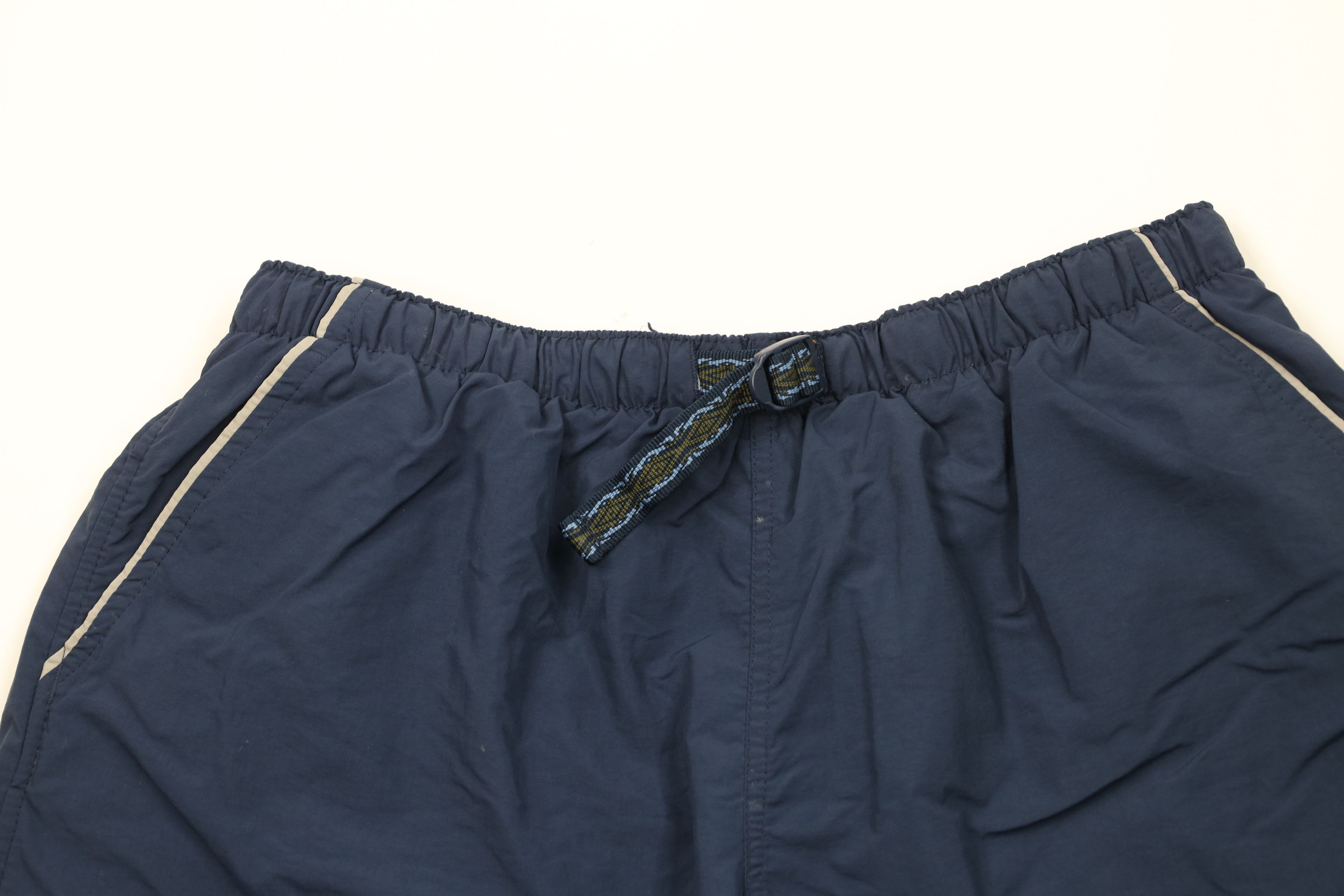 Columbia Vintage Columbia Lined Belted Above Knee Trekking Shorts Size US 34 / EU 50 - 2 Thumbnail