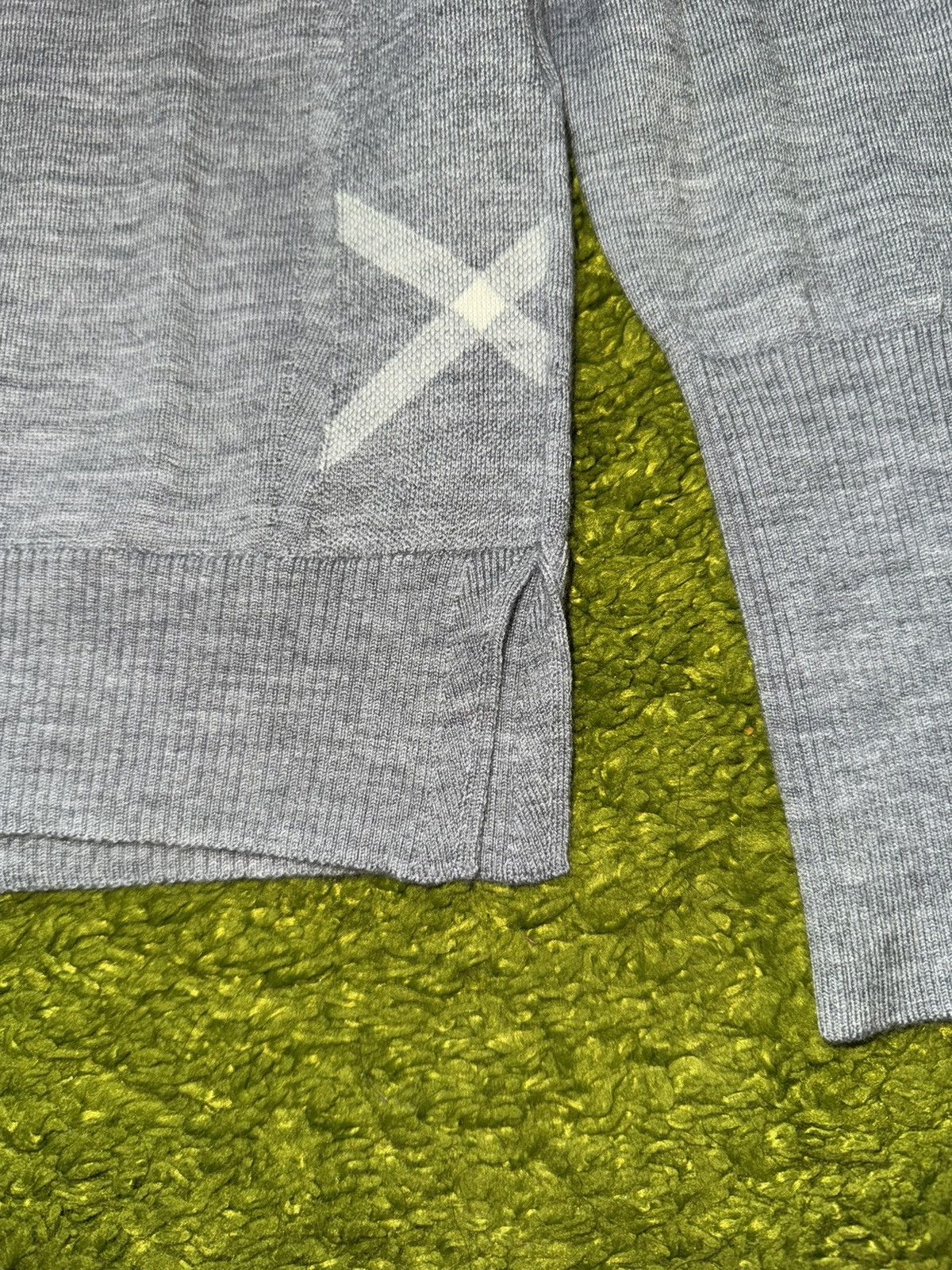 Burberry × Designer Burberry 100% wool grey nova check sweater Size M / US 6-8 / IT 42-44 - 4 Thumbnail