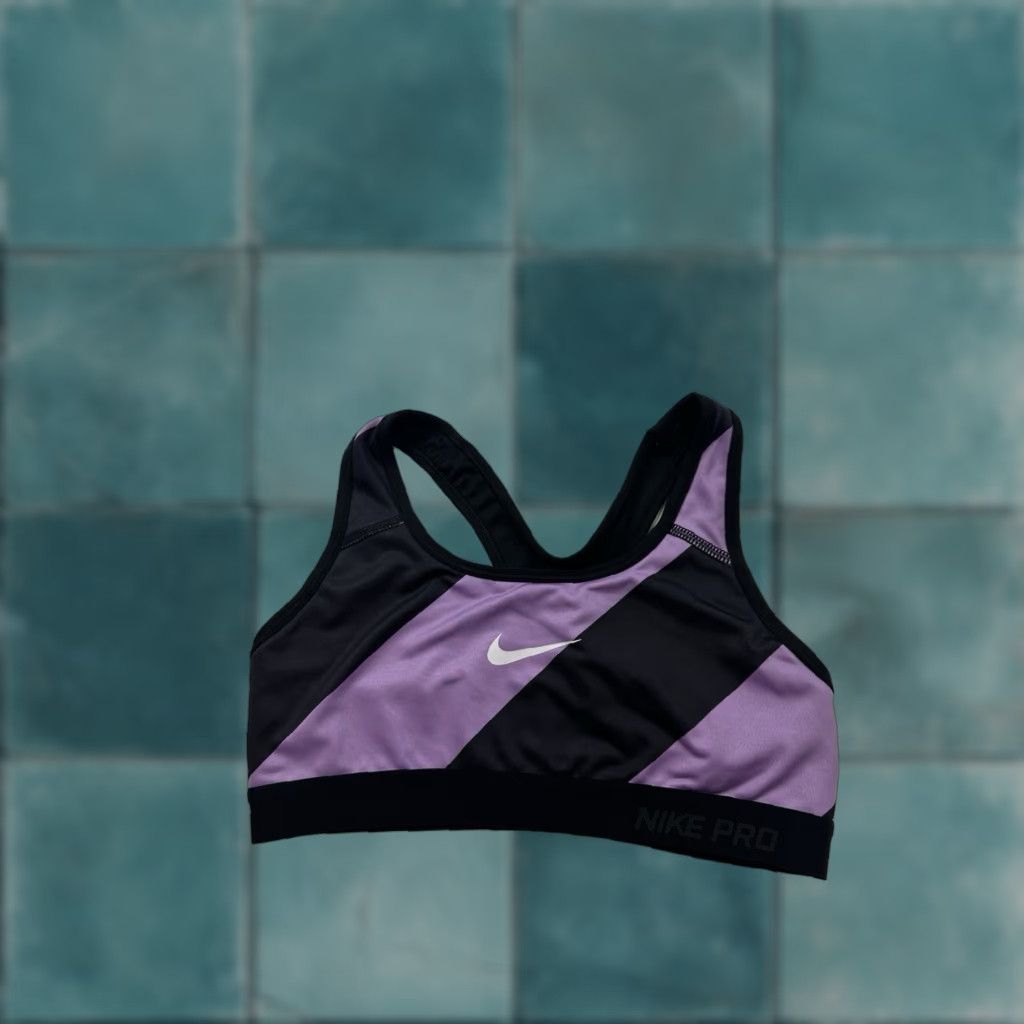 Nike VINTAGE Nike Pro Sports Bra Women S Purple Striped Outdoor Gym Athleisure Sports Size ONE SIZE - 1 Thumbnail