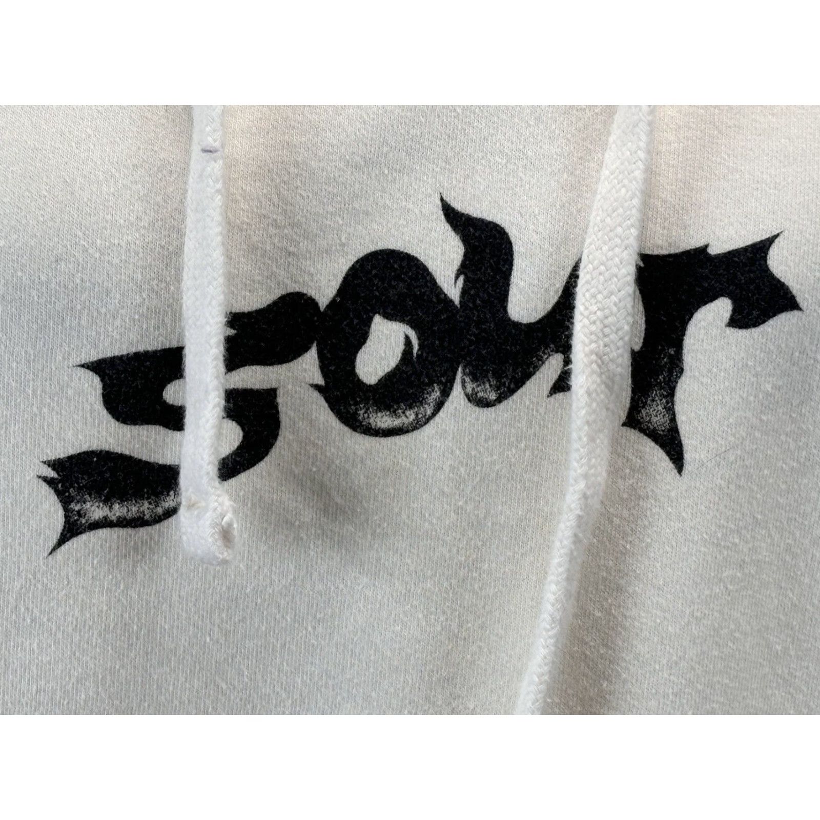 Vintage Olivia Rodrigo Tour Sweatshirt Sour Distressed Cream Black Graphics Size Large Size L / US 10 / IT 46 - 6 Thumbnail