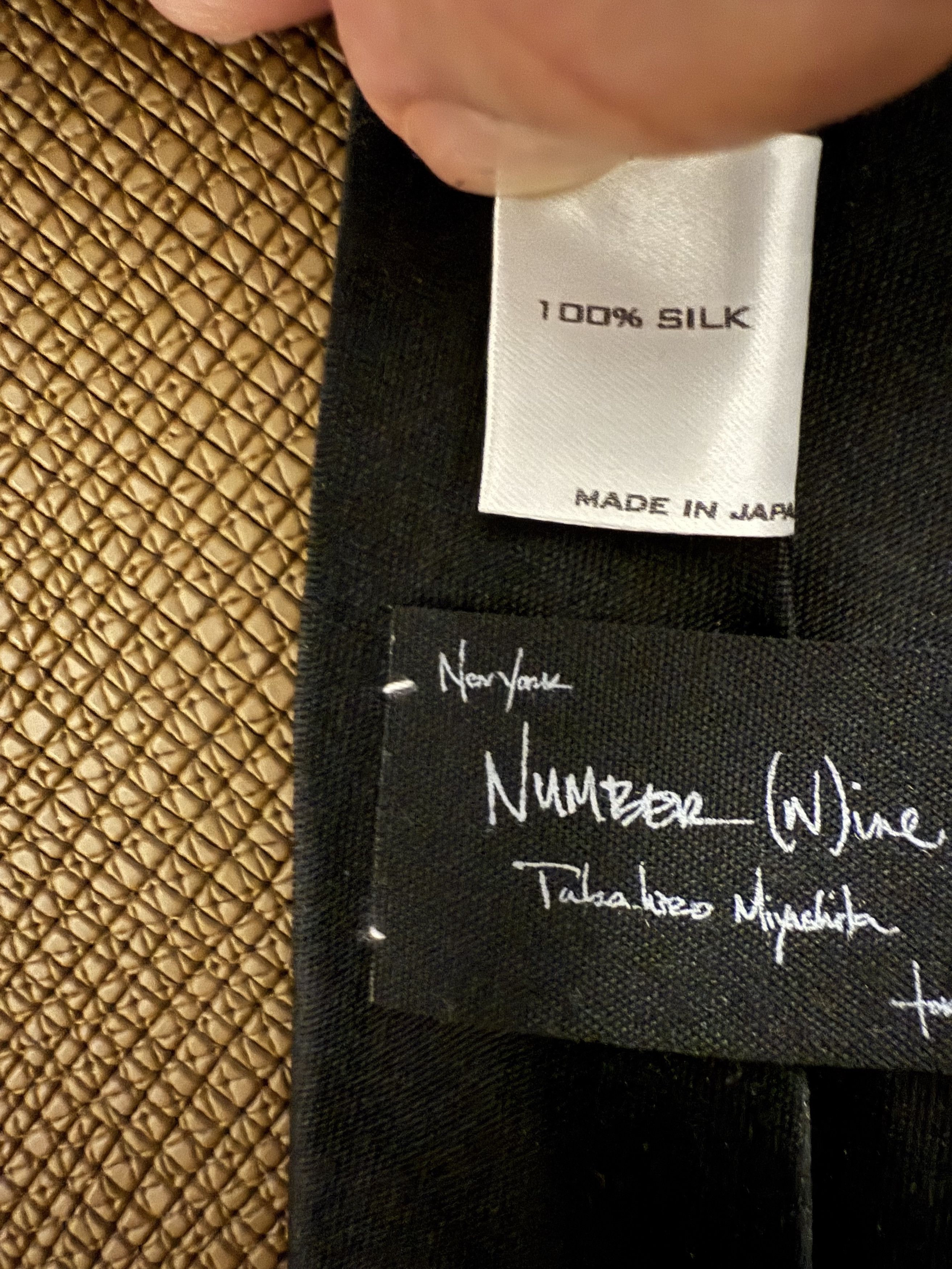 Number (N)ine Number (N)ine TIE -NEW !!! 100%SILK Size ONE SIZE - 7 Thumbnail