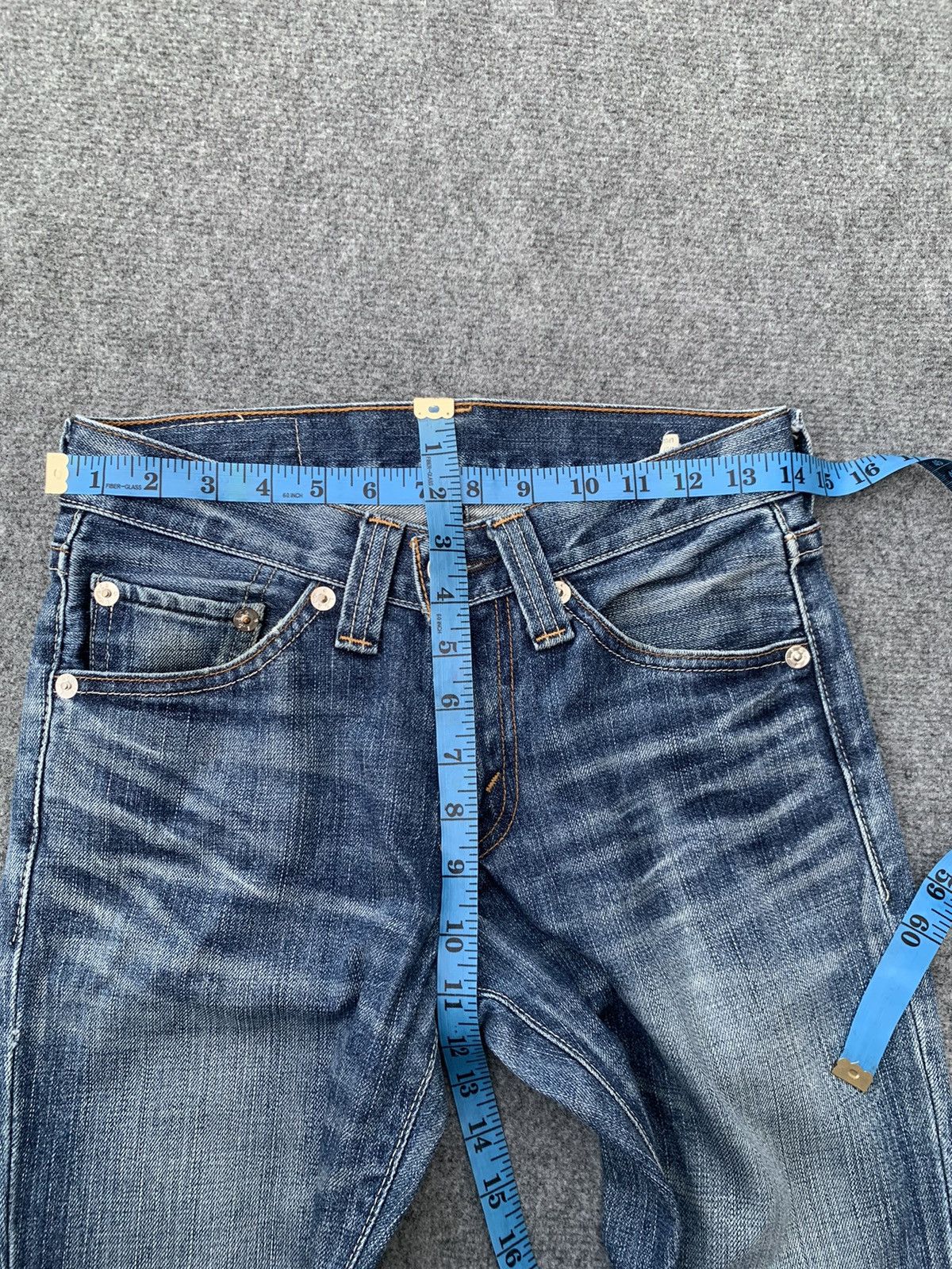 Flare Levi\
