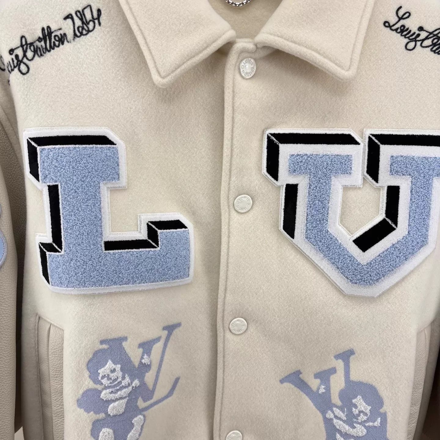 Louis Vuitton LV Bugs Bunny color blocked baseball jacket 50 Size US M / EU 48-50 / 2 - 4 Thumbnail