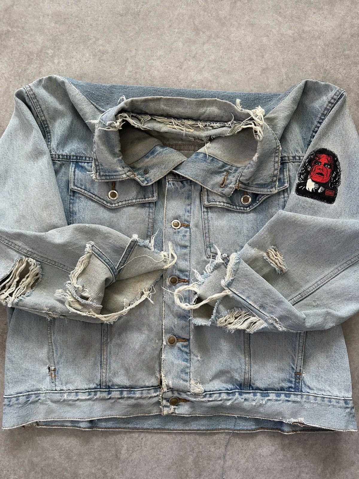 Vintage Vintage Sting Denim Jacket Thrashed Distressed Unique Rare Size US L / EU 52-54 / 3 - 20 Thumbnail