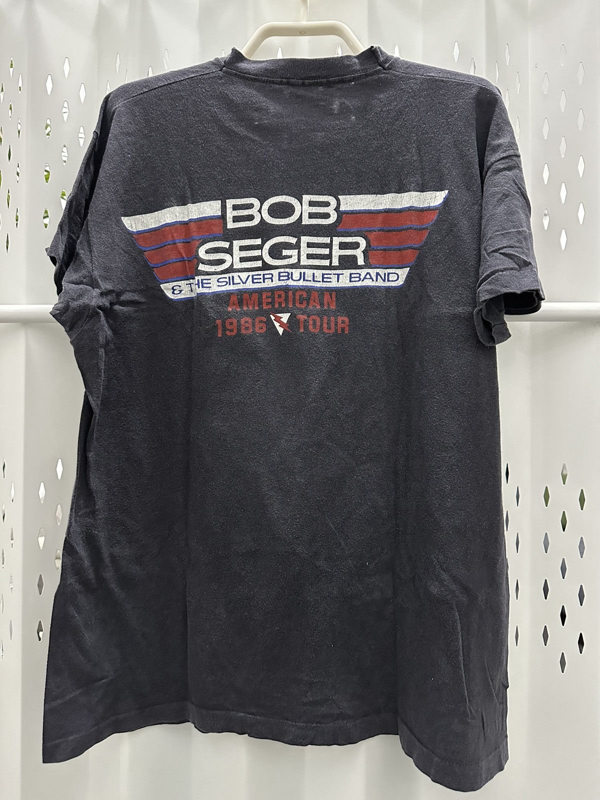 Band Tees Vintage 80’s Bob Seger and The Silver Bullet Band Tshi Size US L / EU 52-54 / 3 - 2 Thumbnail