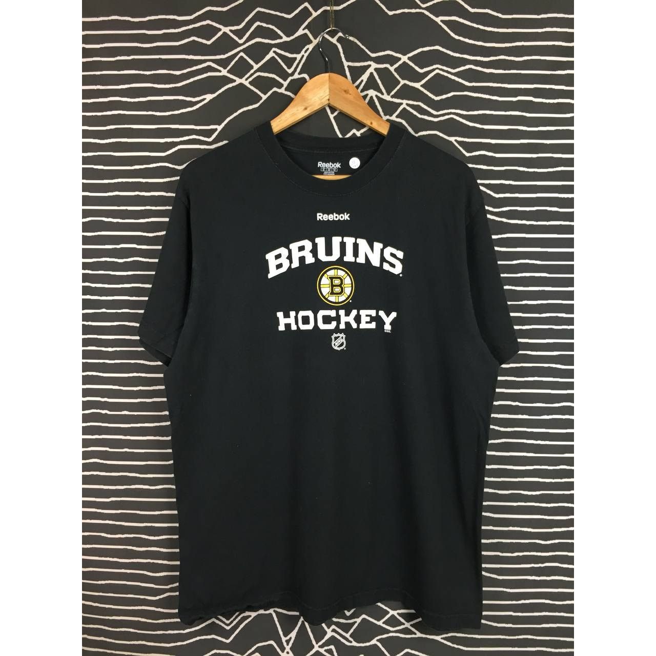 NHL × Reebok × Vintage Vtg Reebok NHL Boston Bruins Logo Ice Hockey Team Tee Size US XL / EU 56 / 4 - 1 Thumbnail