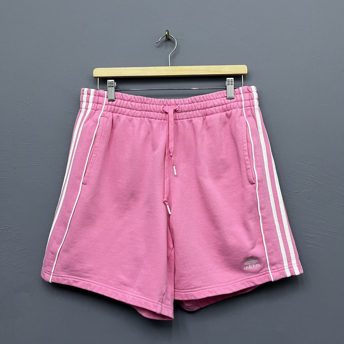 Adidas Adidas Rekive 3 Stripes Shorts Size US 32 / EU 48 - 1 Thumbnail