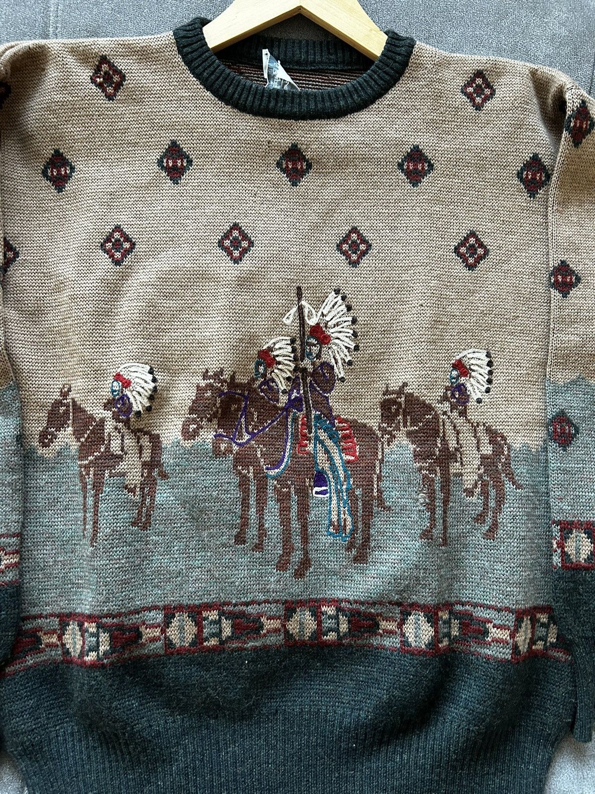 Vintage Vintage Native American knit sweater Size US M / EU 48-50 / 2 - 2 Thumbnail