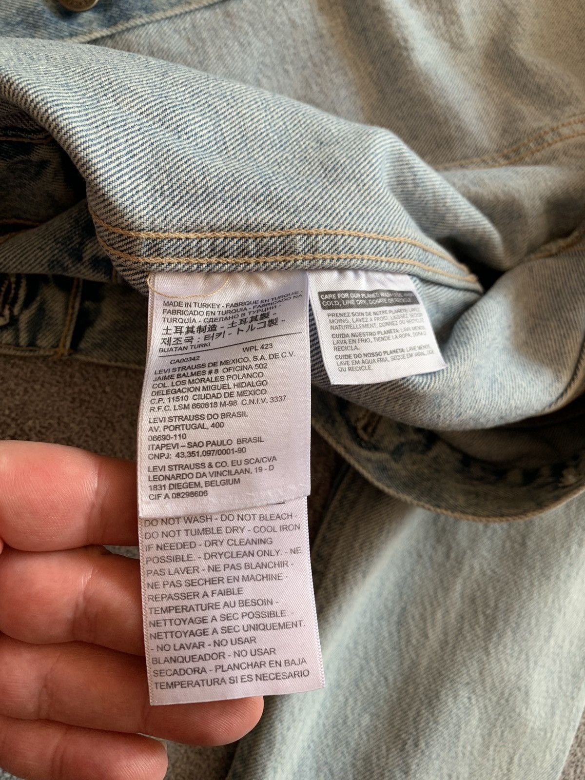 Levi's Made & Crafted Levi's Made&Crafted Trucker Hand Beaded Jacket Lace Size0/XS Size XS / US 0-2 / IT 36-38 - 12 Thumbnail