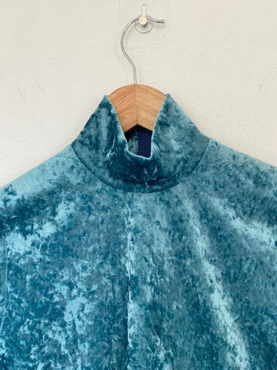 Vivienne Tam Y2k Vivienne Tam Crushed Velvet Turtleneck Top Size XS / US 0-2 / IT 36-38 - 3 Thumbnail