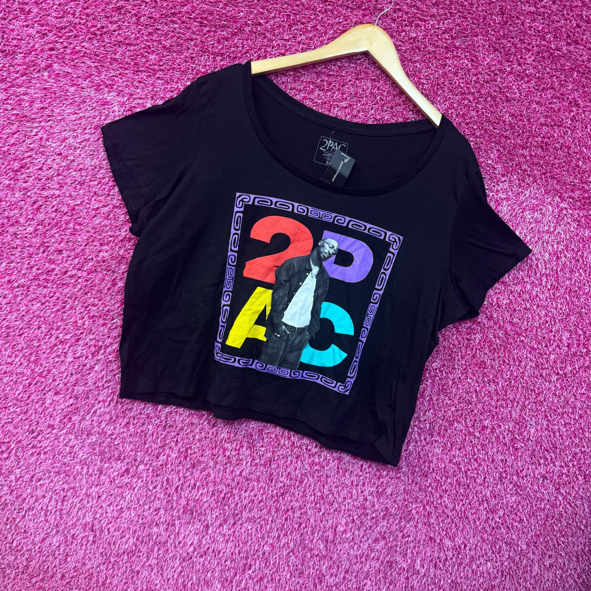 Rap Tees 2Pac Color Spell Out Fresh Out the Joint Hip Hop Crop Top 2X Size XXL / US 16-18 / IT 52-54 - 3 Thumbnail