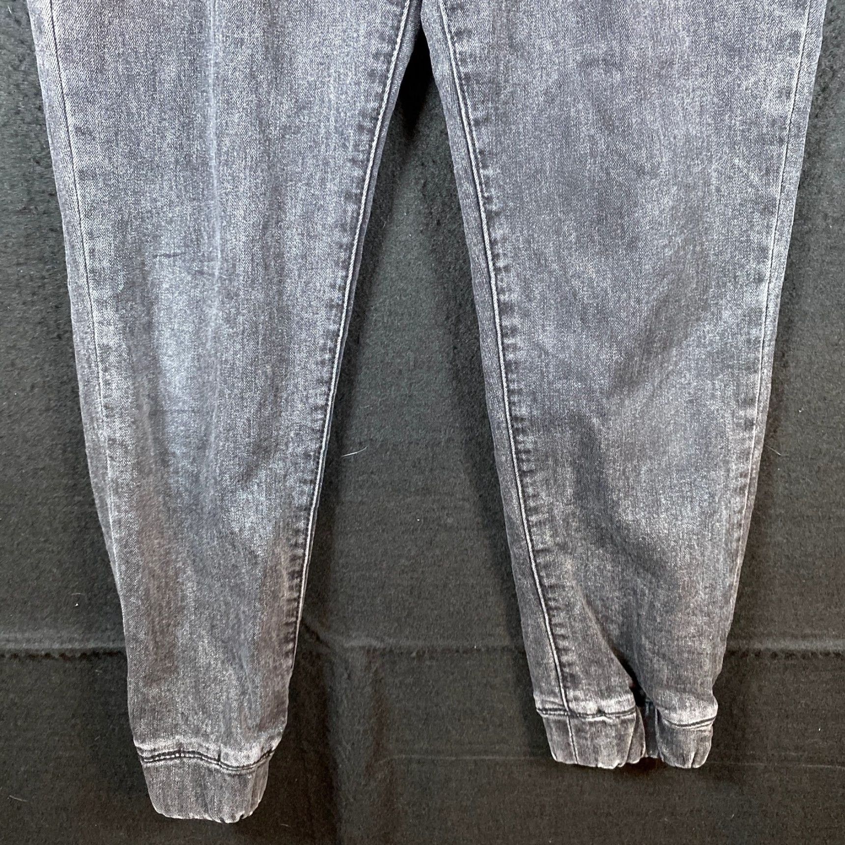 Vintage S.O.N.G Jeans Womens Black Elastic Waist Jogger Cropped High Rise 7/28 Size 28" / US 6 / IT 42 - 3 Thumbnail