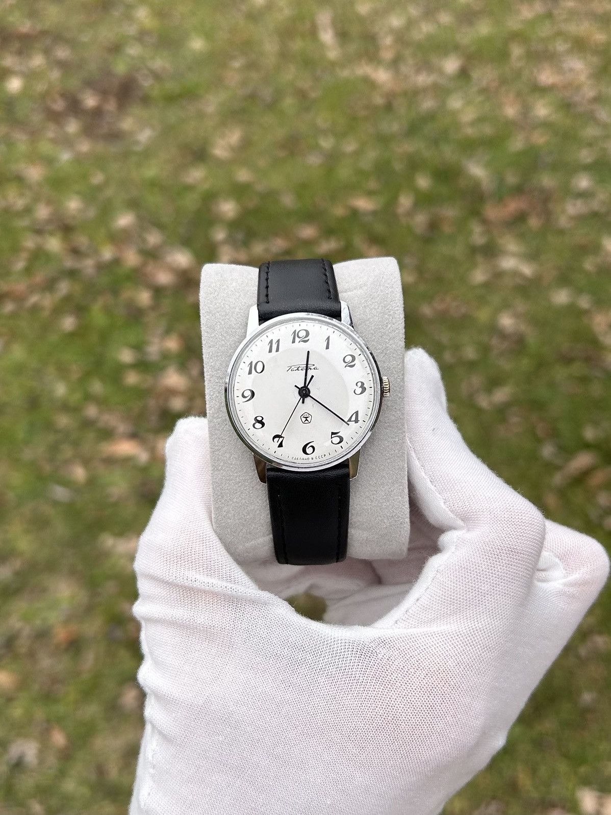 Vintage Vintage Watch Raketa USSR Soviet Mechanical 1980s Size ONE SIZE - 1 Thumbnail