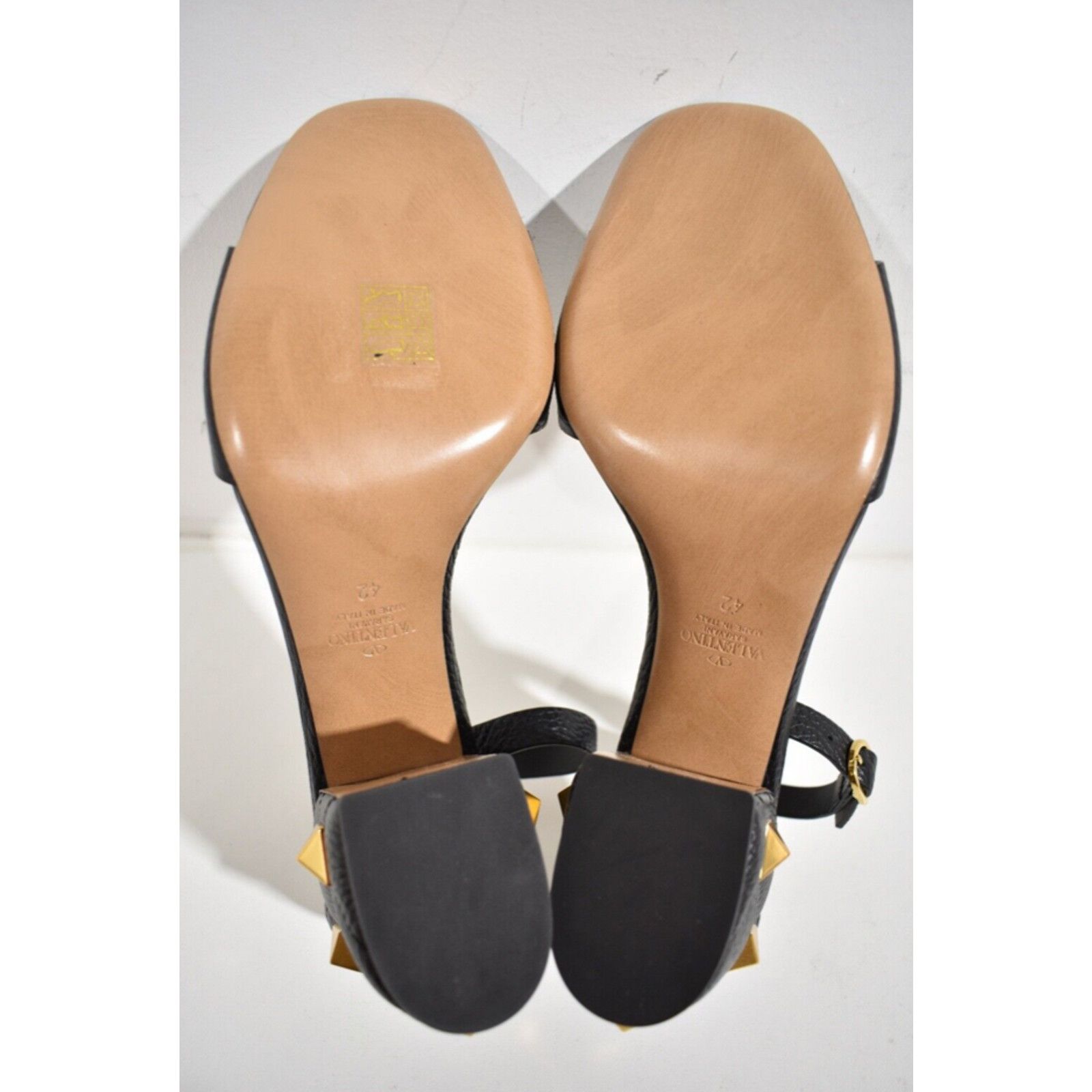 Valentino Rockstud Roman Stud Ankle Strap Sandal Block Heel Pump 42 Size US 12 / IT 42 - 12 Thumbnail