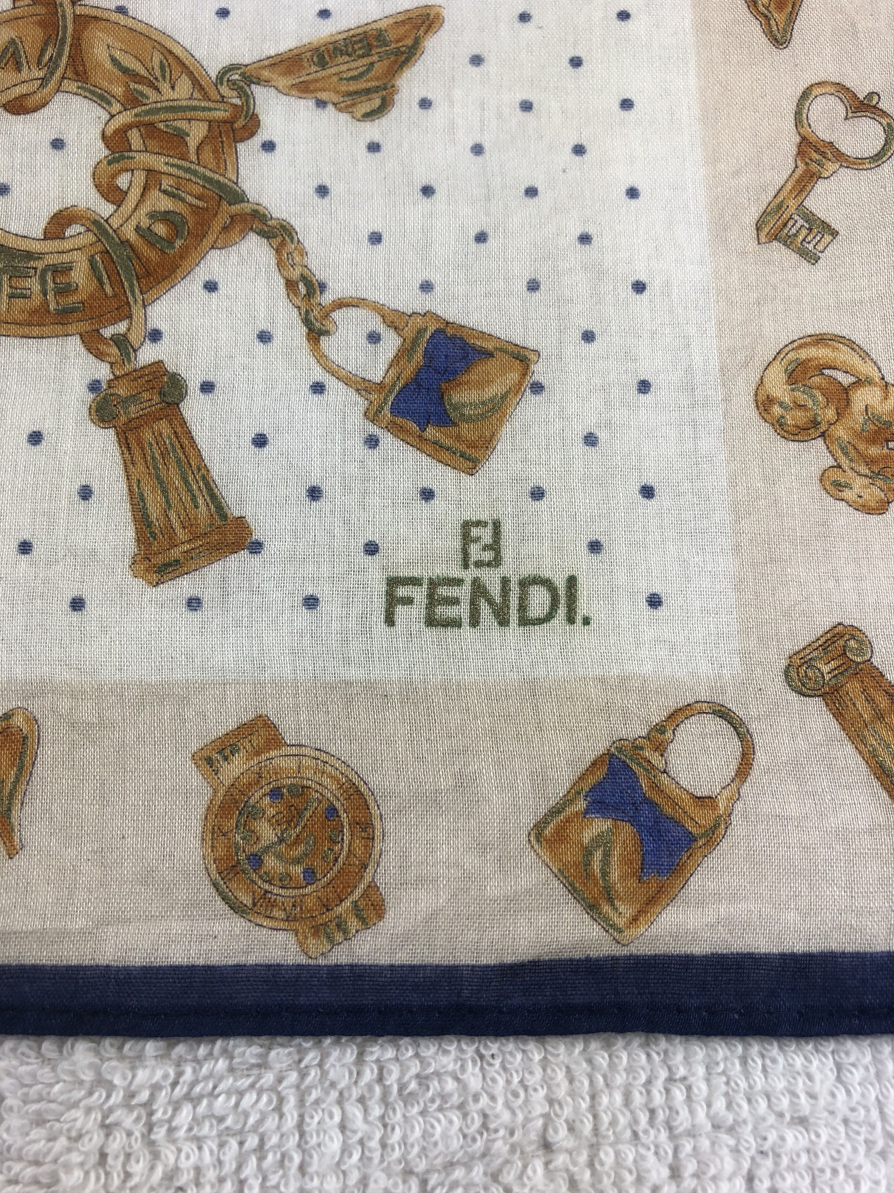 Vintage Fendi Handkerchief / Bandana / Neckerchief A1723 Size ONE SIZE - 5 Thumbnail