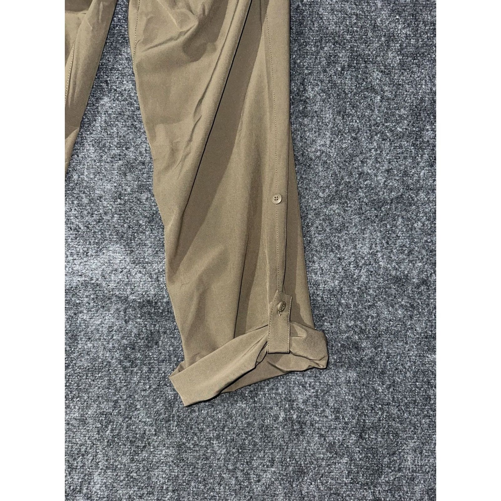 Eddie Bauer Eddie Bauer Travex Pants Womens 10 Convertible Leg Brown Stretch Cargo Pockets Size 32" / US 10 / IT 46 - 6 Thumbnail