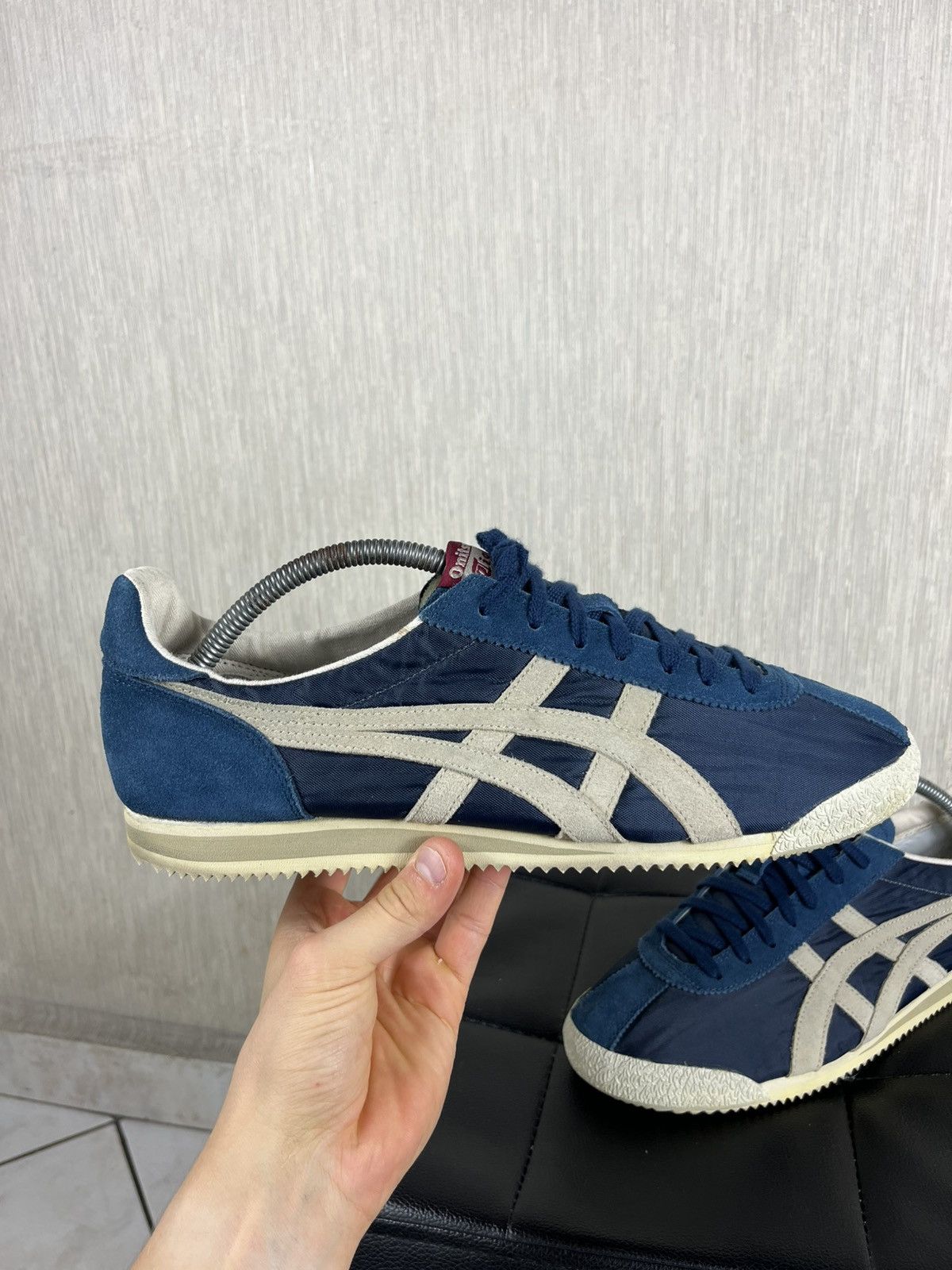 Asics Vintage OG Asics Onitsuka Tiger y2k suede sneakers shoes low Size US 10.5 / EU 43-44 - 3 Thumbnail