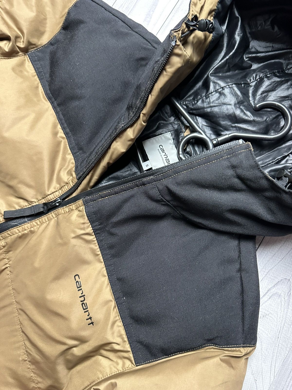 Carhartt Wip × Vintage Vintage Carhartt wip brown jacket size S/m Size US S / EU 44-46 / 1 - 3 Thumbnail