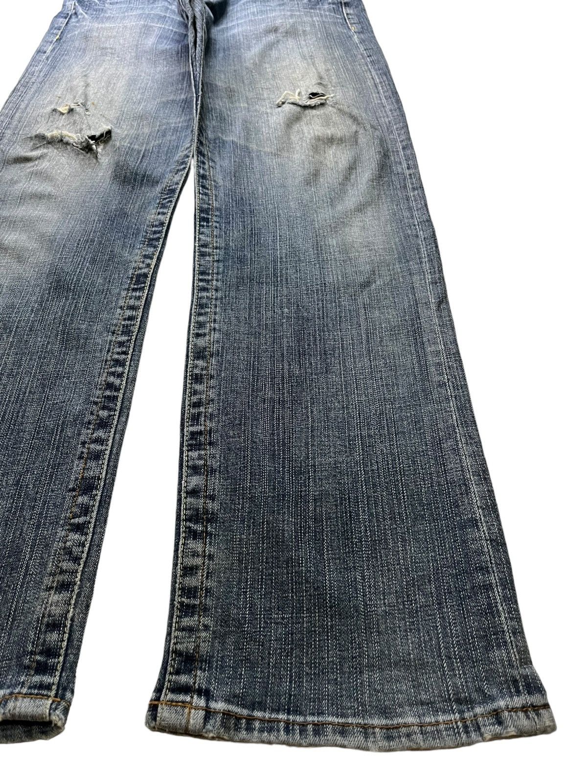 Japanese Brand Vintage Japanese Brand Buckle Back Distressed Loose Jeans Size US 34 / EU 50 - 7 Thumbnail
