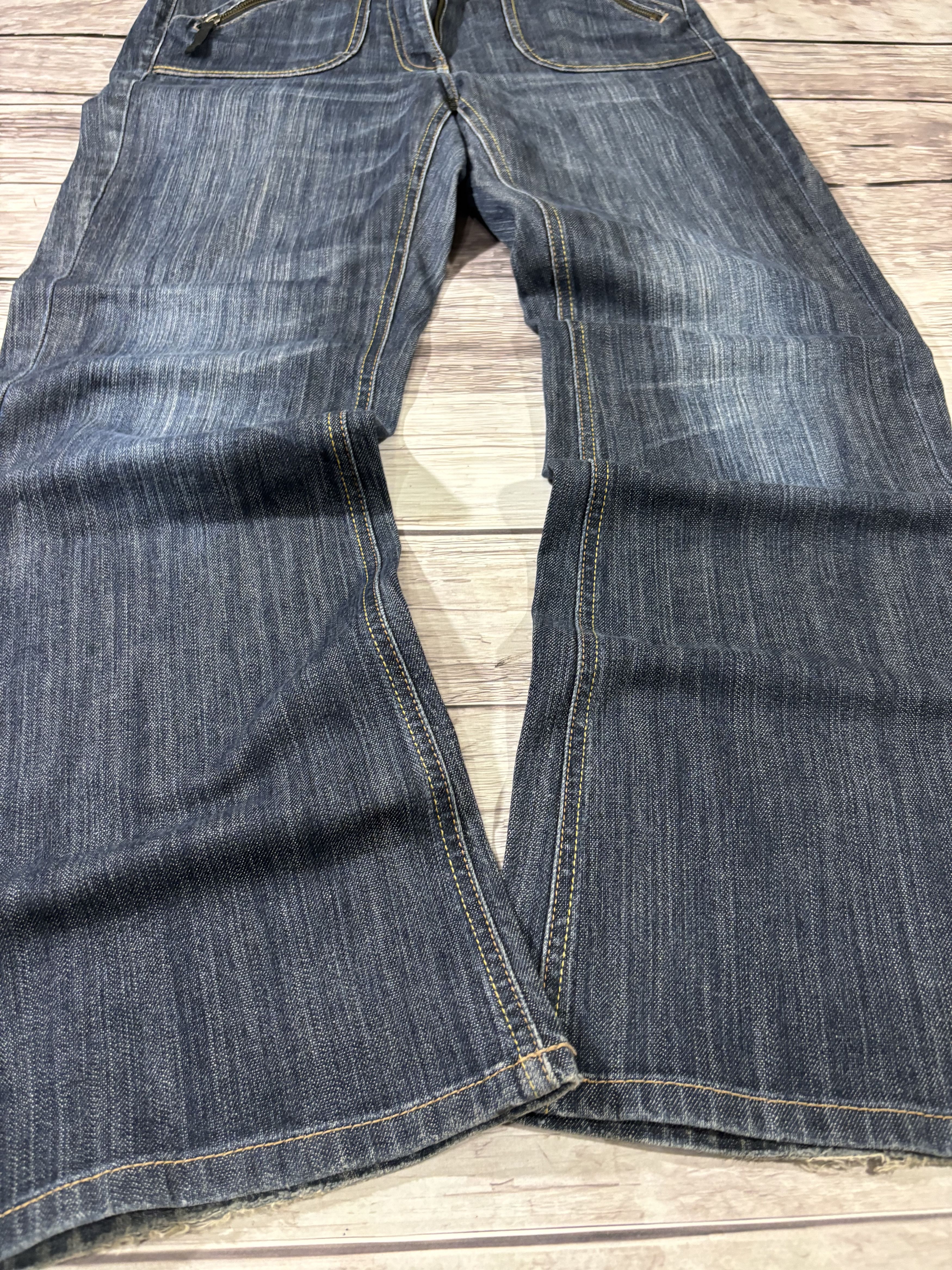Japanese Brand FLARED CRAZY HYSTERIC GLAMOUR STYLE JAPANESE WASHED JEANS Size US 32 / EU 48 - 2 Thumbnail