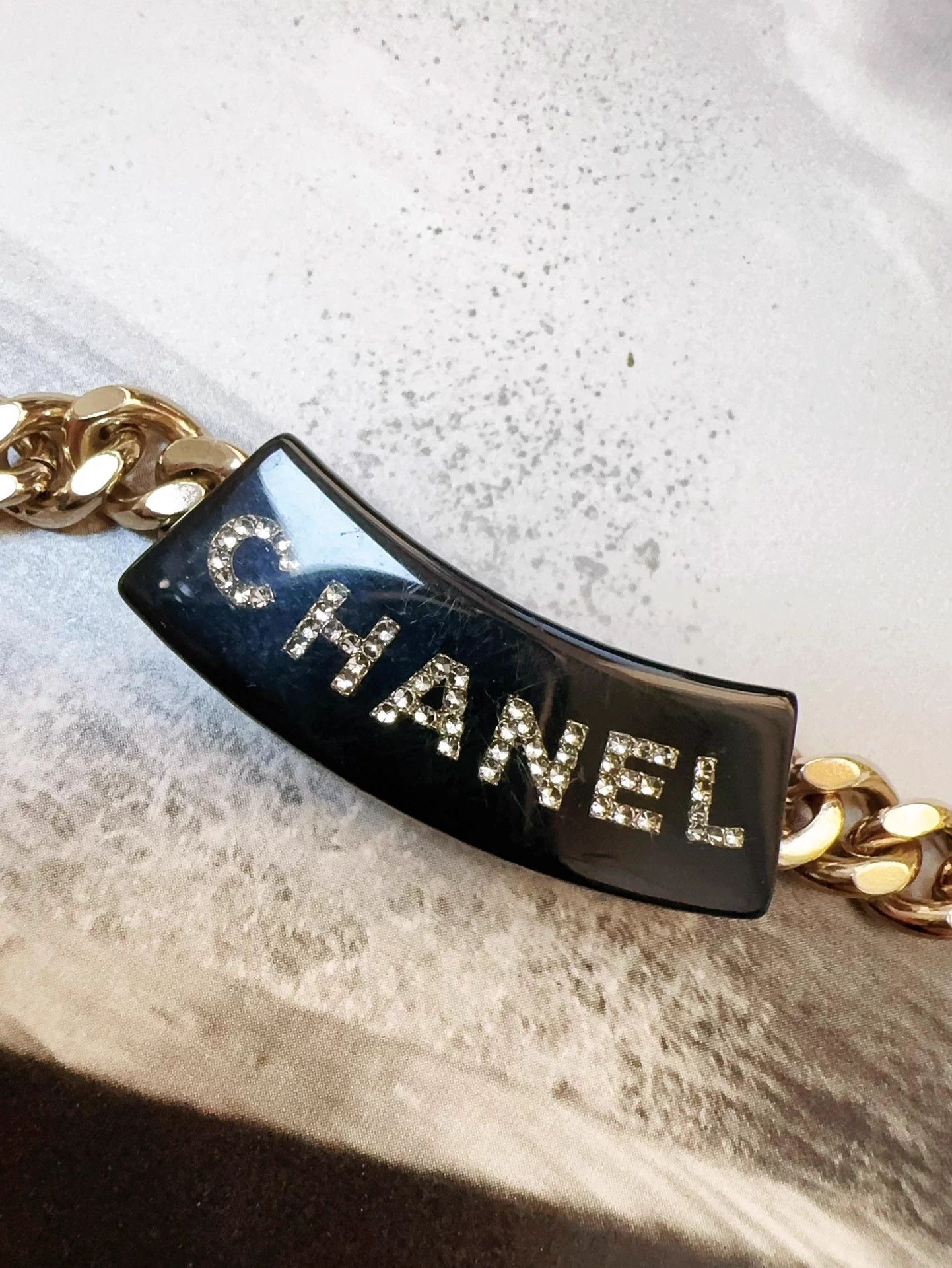Chanel Chanel 22B Black Acrylic Crystal Logo Bracelet Size ONE SIZE - 5 Thumbnail