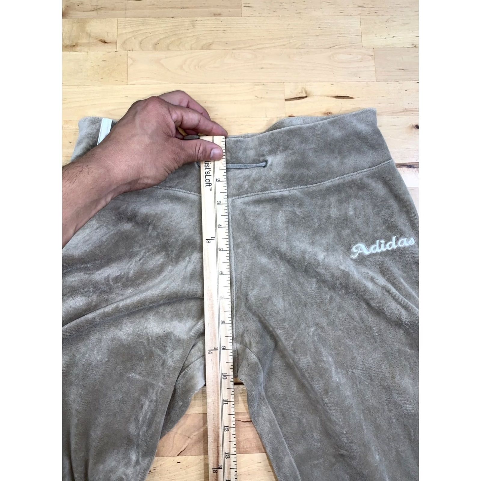 Adidas VINTAGE adidas Velour Track Pants Women S Tan Y2K Baggy 13137 Size 28" / US 6 / IT 42 - 7 Thumbnail