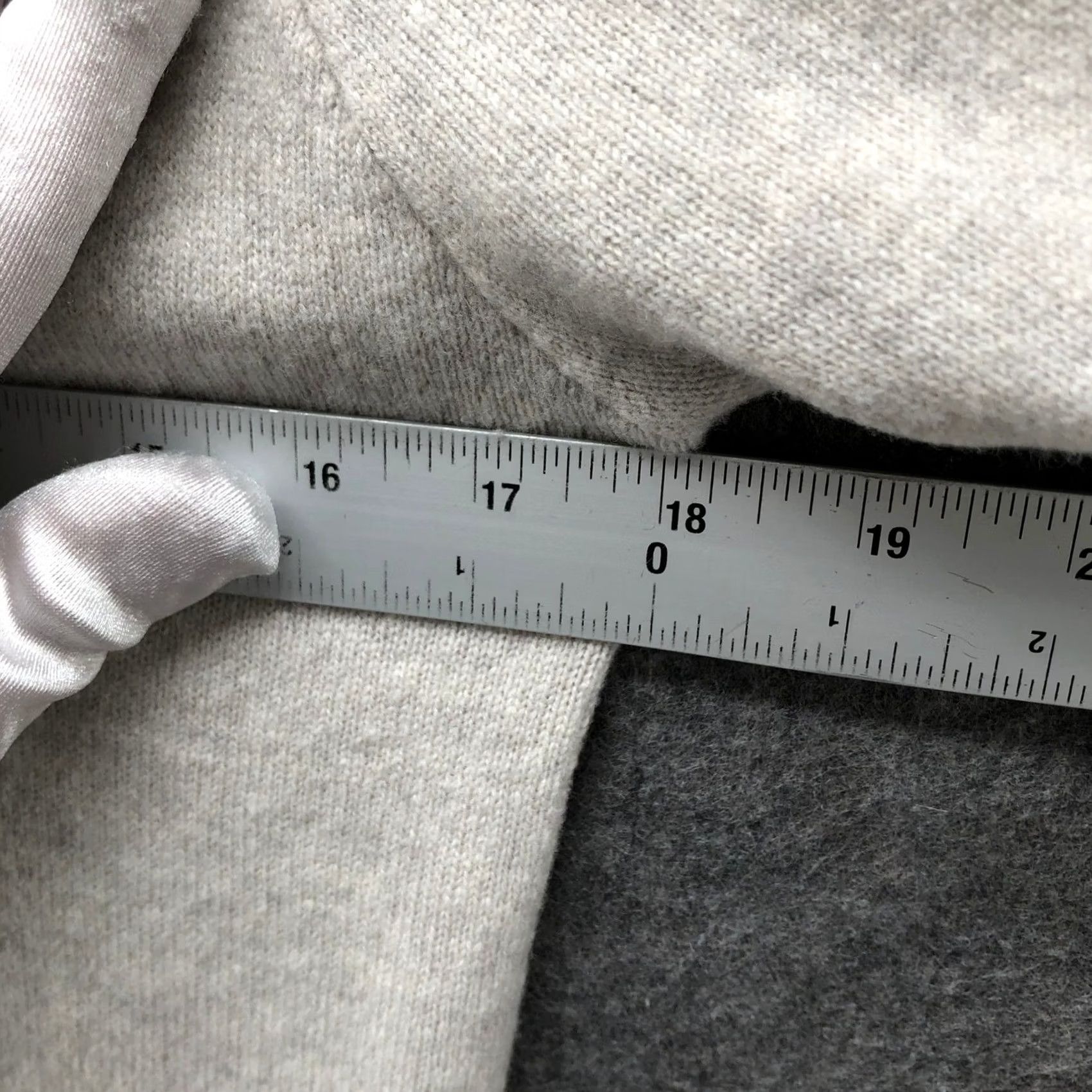 Brandy Melville Brandy Melville Merino Wool Sweater Womens One Size Off Shoulder Boat Neck Beige Size ONE SIZE - 7 Thumbnail