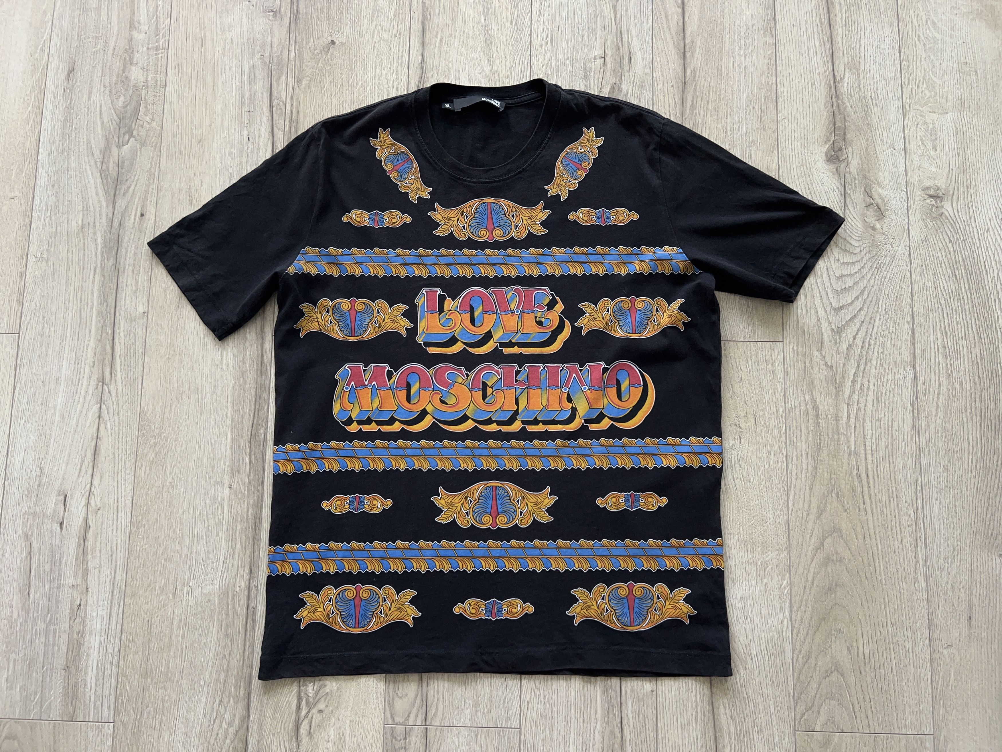 Designer × Moschino Mens LOVE MOSCHINO Big Logo Black Cotton T Shirt Size XL Size US XL / EU 56 / 4 - 1 Thumbnail