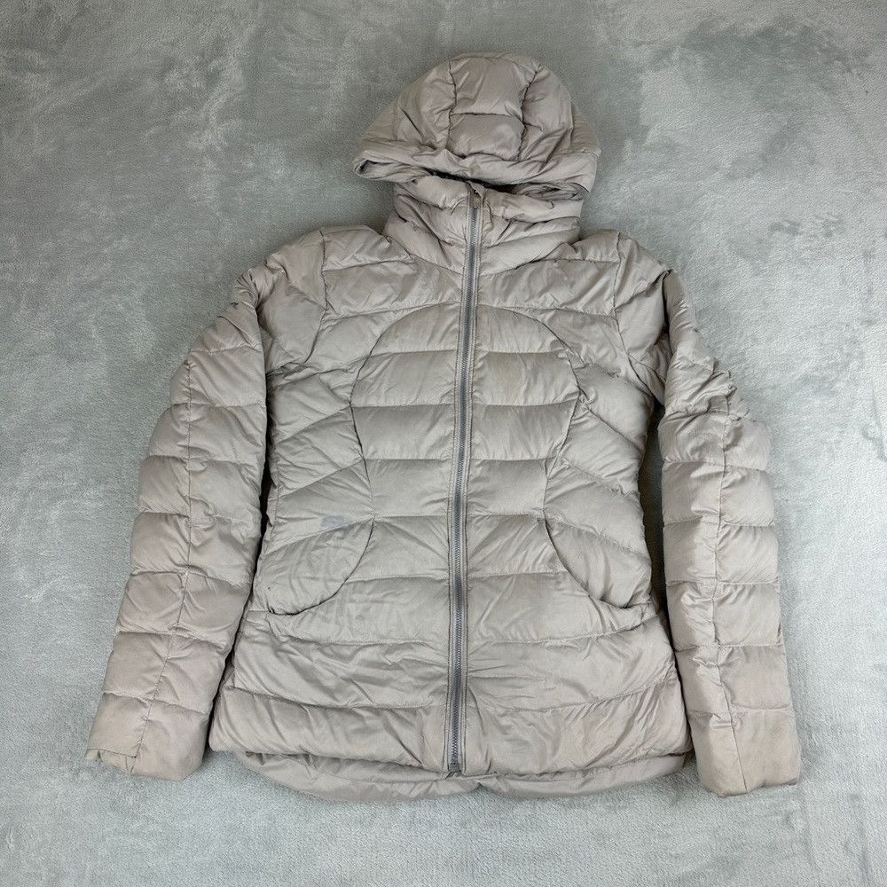 Lululemon Lululemon Pack It Down Jacket Chrome Women’s Size 4 Size S / US 4 / IT 40 - 2 Thumbnail