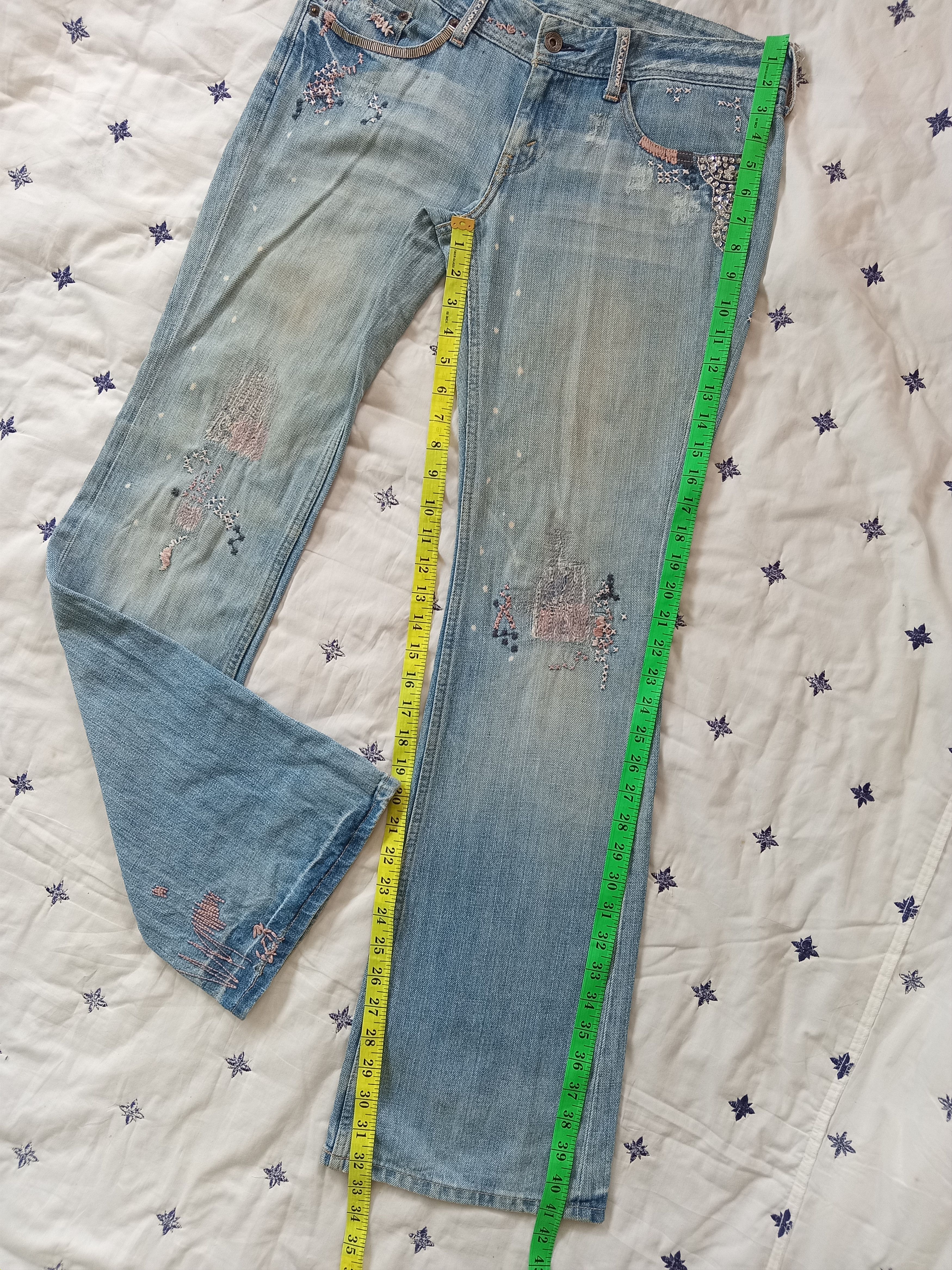 Levi's 💥RARE💥LEVIS Flare Distressed Custom Dirty Light Wash Jeans Size 33" - 3 Thumbnail