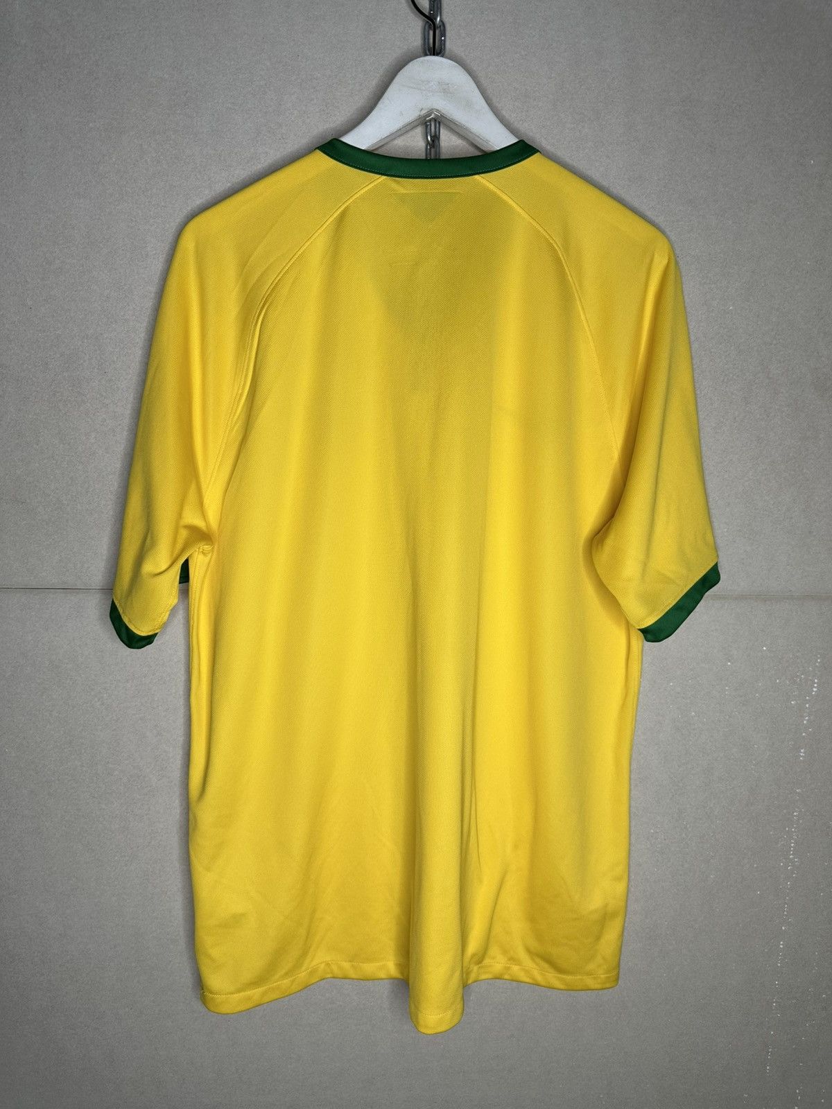 Nike Vintage Nike Brazil 2014 Soccer Football Jersey Shirt Size US XL / EU 56 / 4 - 2 Thumbnail