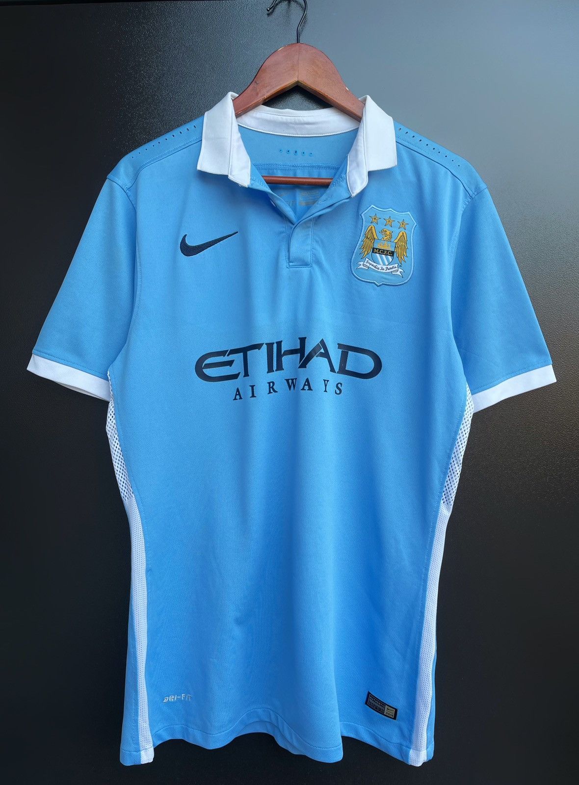 Nike Nike Manchester City Home 2015 2016 Jersey football shirt Size US L / EU 52-54 / 3 - 1 Thumbnail