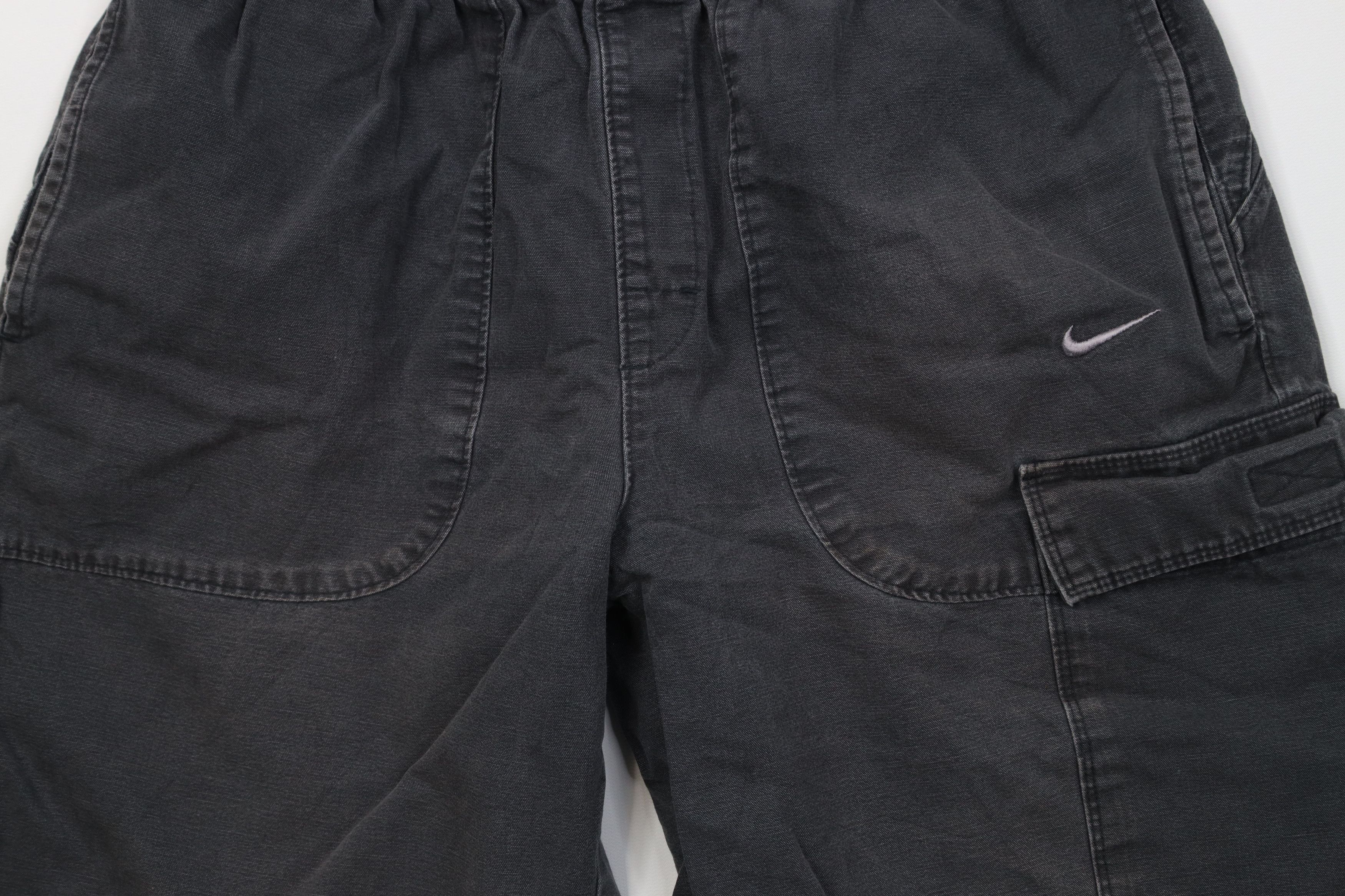 Nike Vintage Y2K Nike Travis Scott Mini Swoosh Above Knee Shorts Size US 30 / EU 46 - 3 Thumbnail