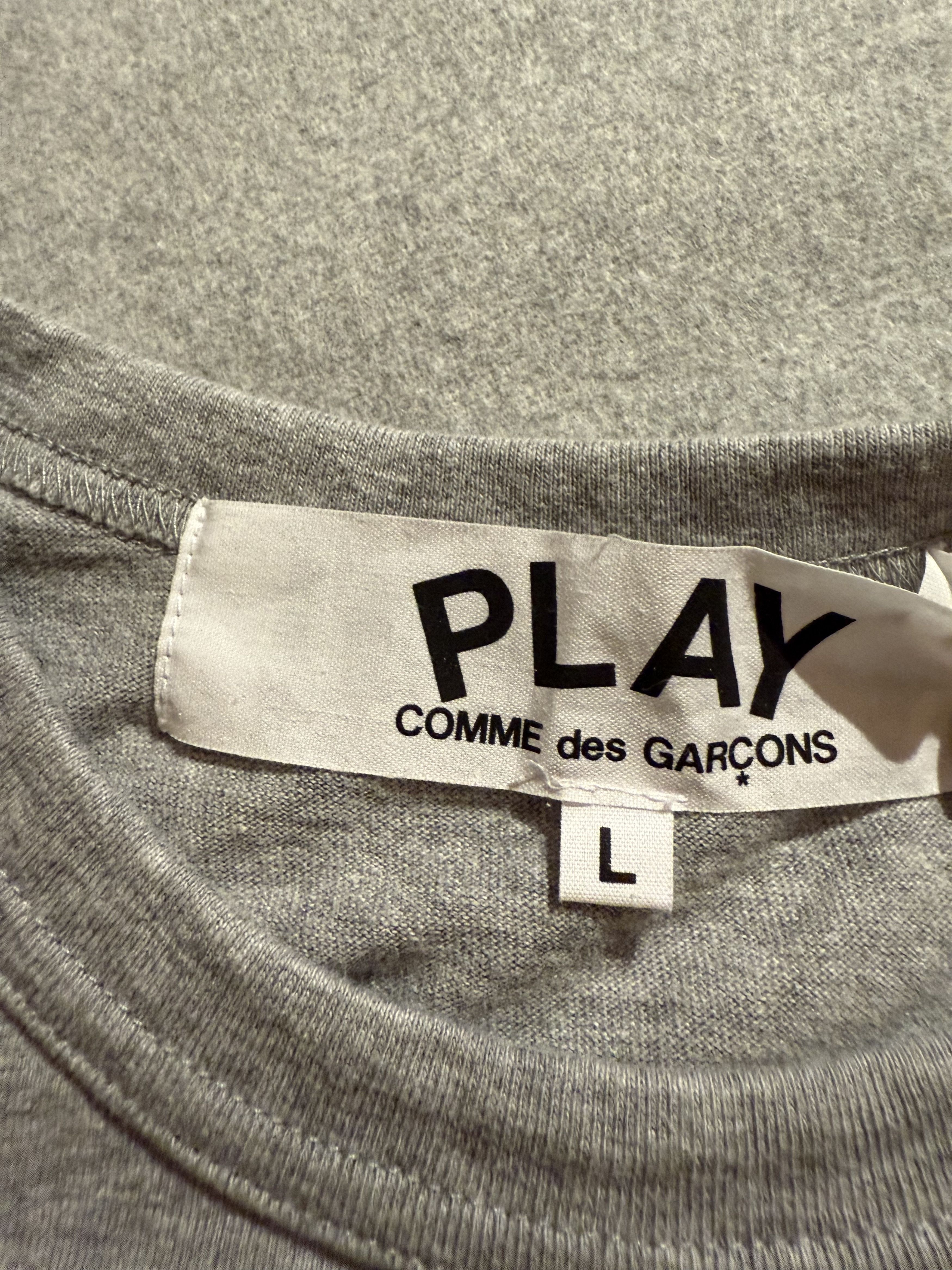 Comme des Garcons PLAY Cdg play in grey Size US L / EU 52-54 / 3 - 2 Thumbnail