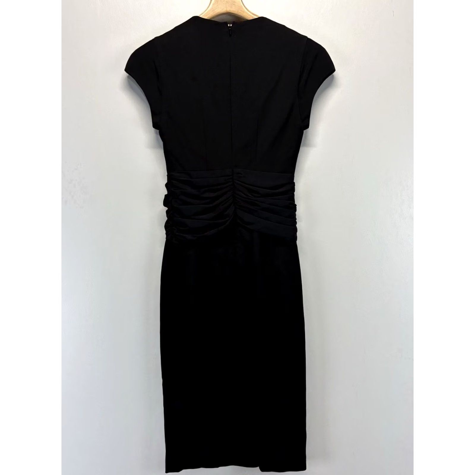 Reiss Reiss Maddox Twist Front Dress Women’s 2 Little Black Dress Cocktail Knee Length Size XS / US 0-2 / IT 36-38 - 4 Thumbnail
