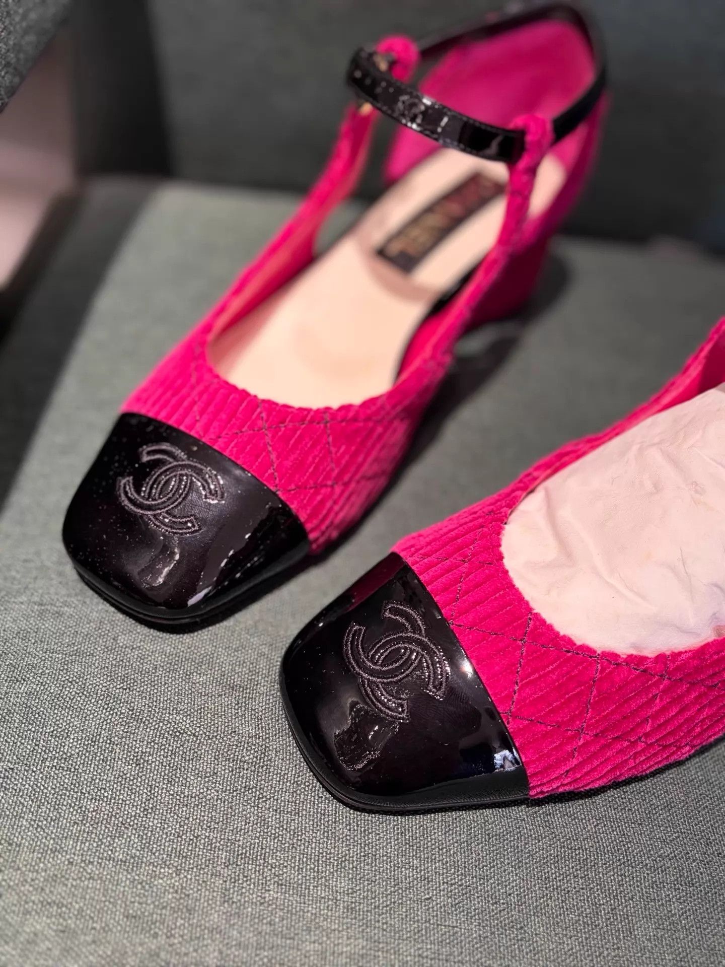 Chanel Chanel Runway Corduroy Mary Jane Peach Pink 37.5 New Size US 7 / IT 37 - 2 Thumbnail