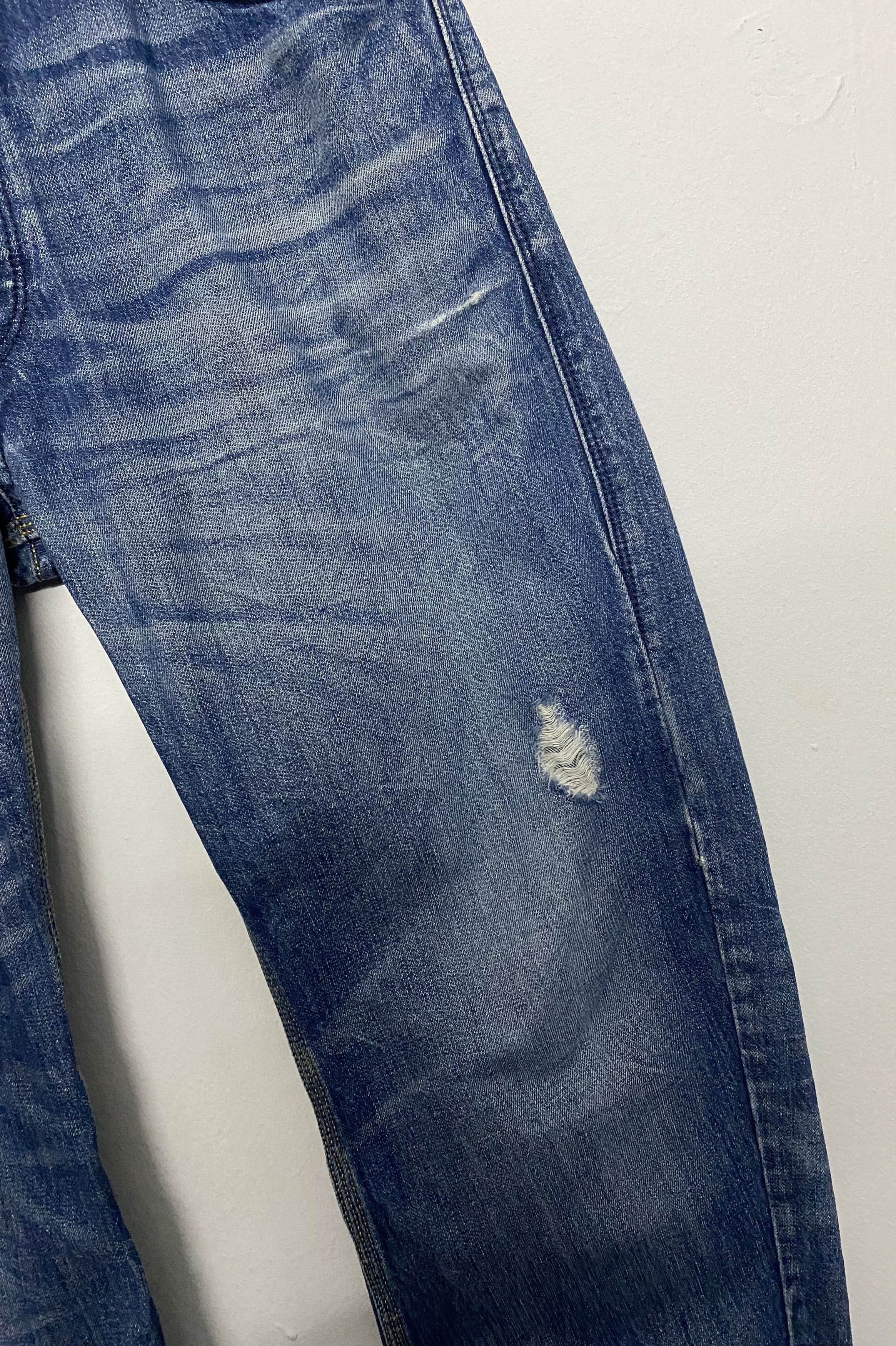 Diesel DIESEL BRAVEFORT 0801M Comfort Carrot Distressed Jeans Size US 34 / EU 50 - 6 Thumbnail