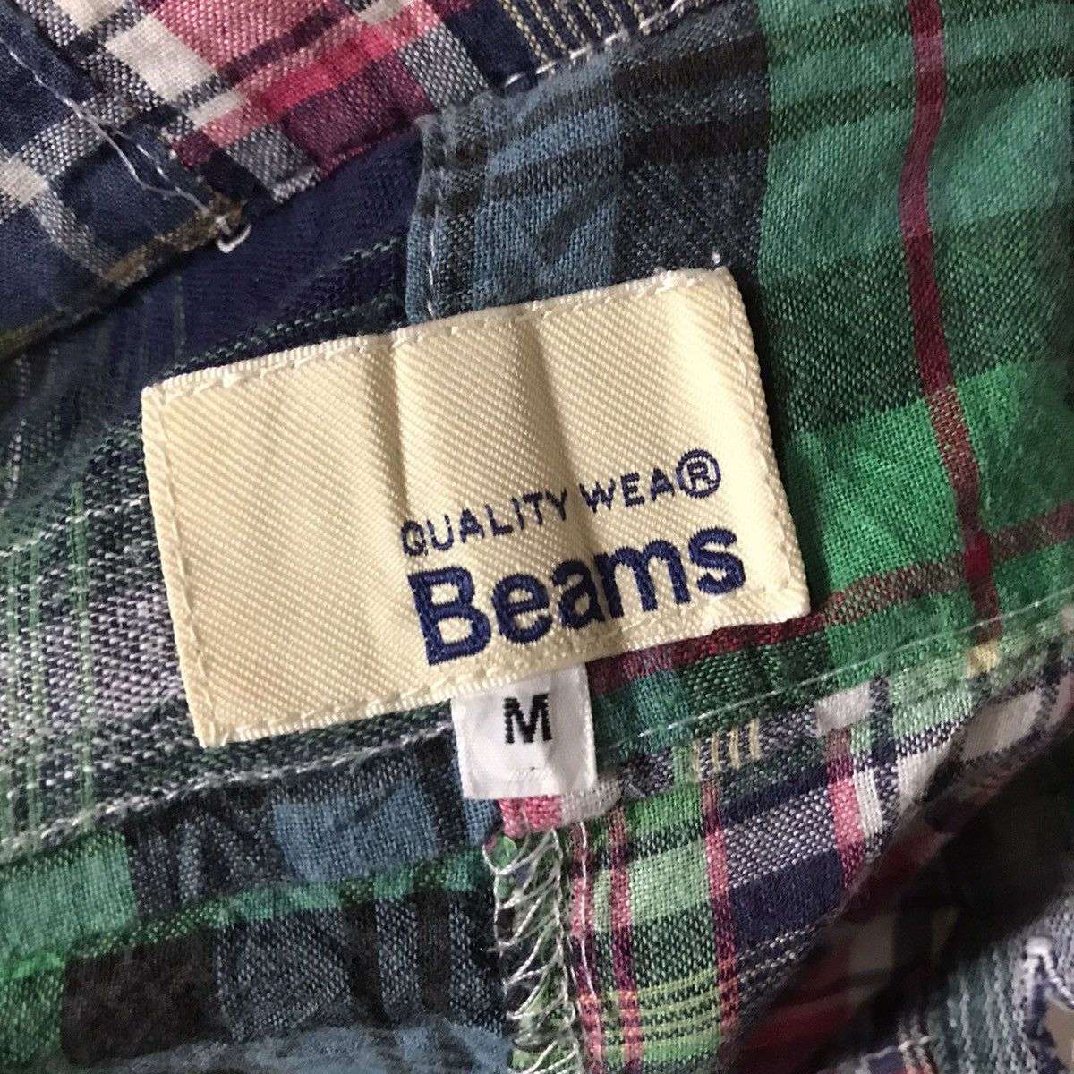 Beams Plus Vintage Beams Patchwork madrass military Shirt Union green Size US M / EU 48-50 / 2 - 8 Thumbnail