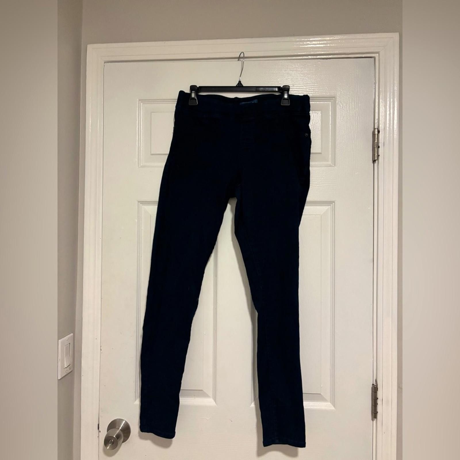 Old Navy Dark Blue Skinny Jeans Old Navy Size 32" / US 10 / IT 46 - 1 Thumbnail