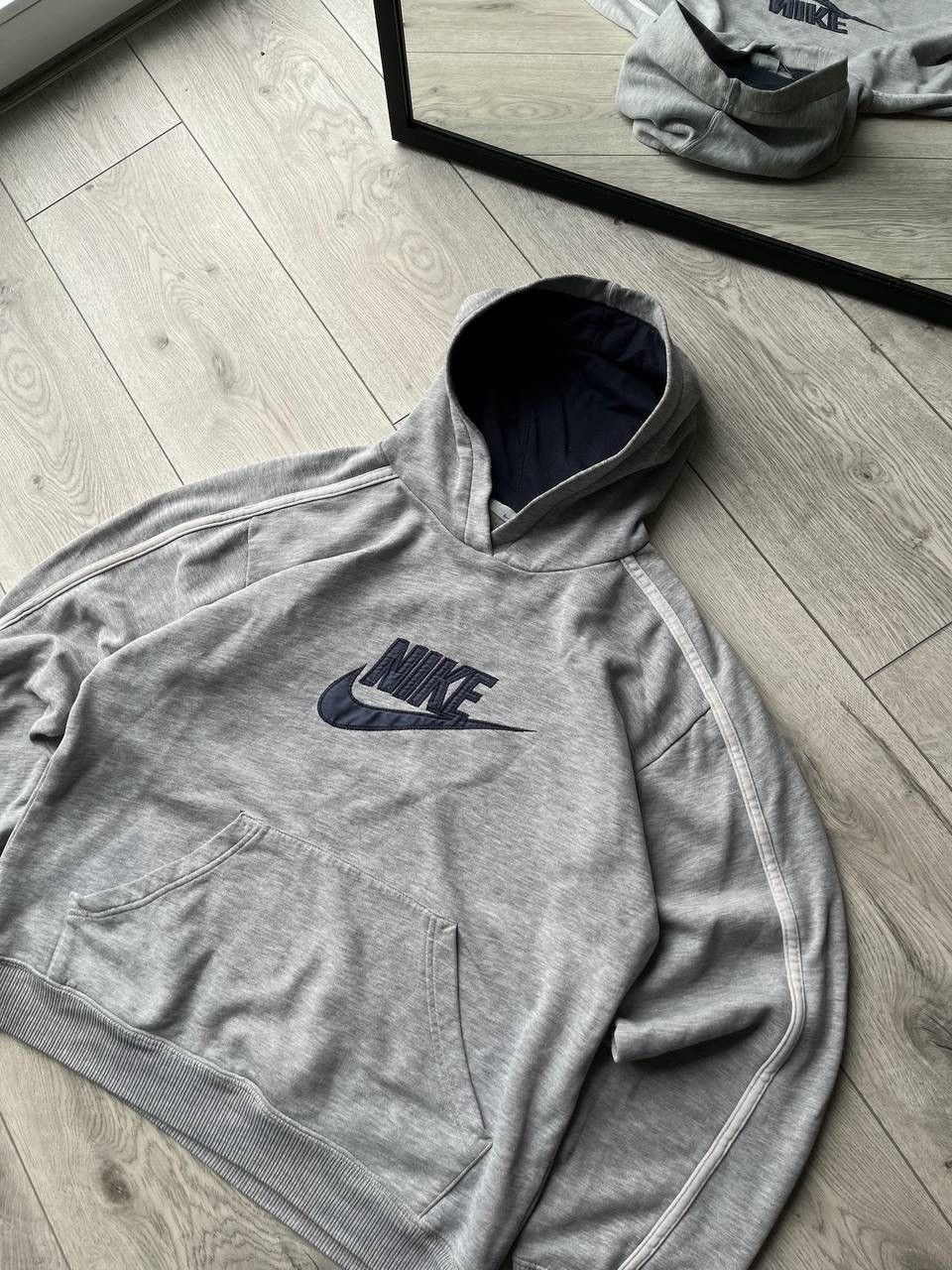 Nike × Vintage Vintage Nike Swoosh Boxy Hoodie Y2K M Size US M / EU 48-50 / 2 - 2 Thumbnail