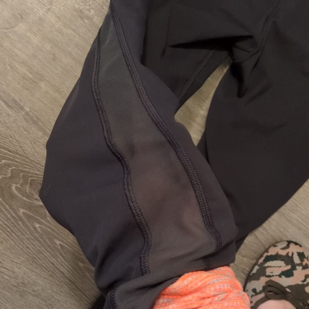 Lululemon Lululemon deep coal train time 7/8 25" leggings size 8 Size 30" / US 8 / IT 44 - 9 Thumbnail
